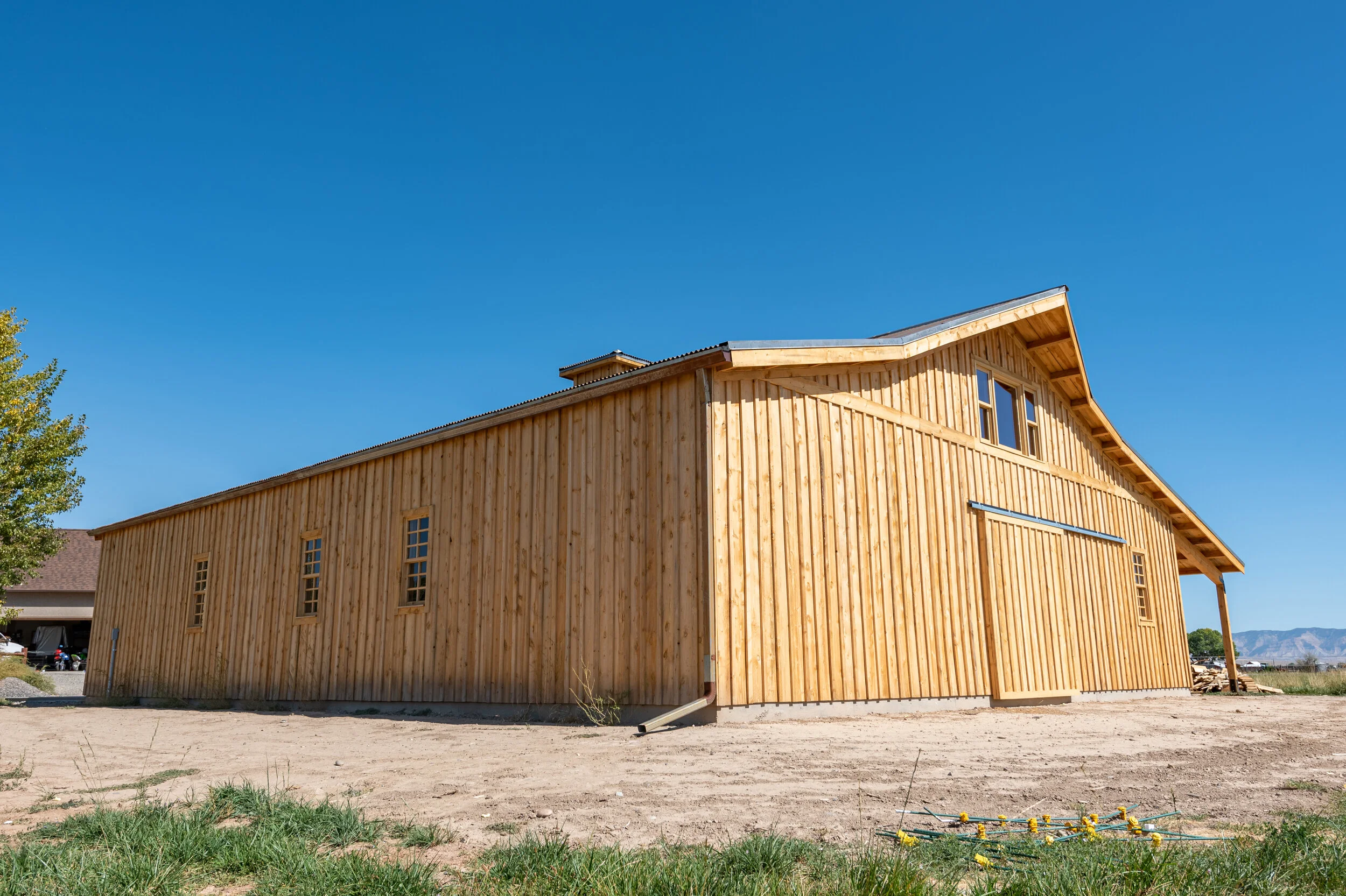 2019-10 Nostrand Timber Frame Barn Home Builders FirstSource HQ 10.jpg