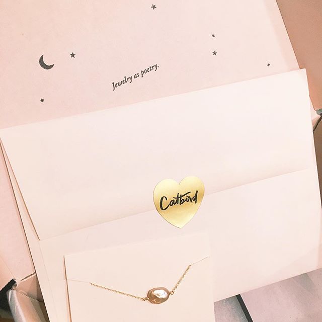 I bought myself a @catbirdnyc  Keshi Pearl Bracelet by @farisjewelry as my first piece of fine jewelry. 🏷
My bank thought it was fraud because it&rsquo;s such an unusual purchase for me, but I&rsquo;m quite excited about it.✨ #catbird #catbirdnyc #c