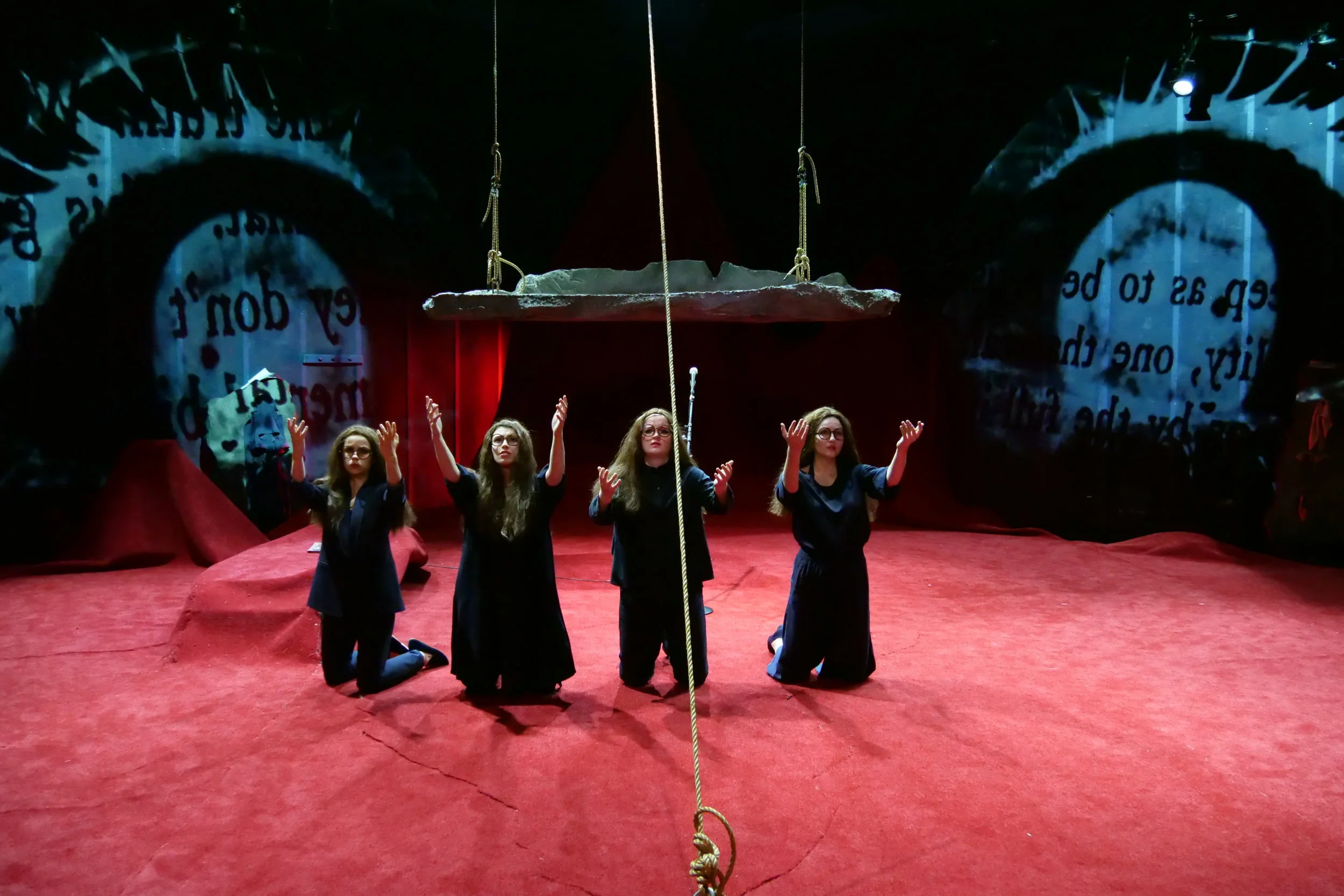 Interactive Video Projections Responsive to Actor Sound Volume