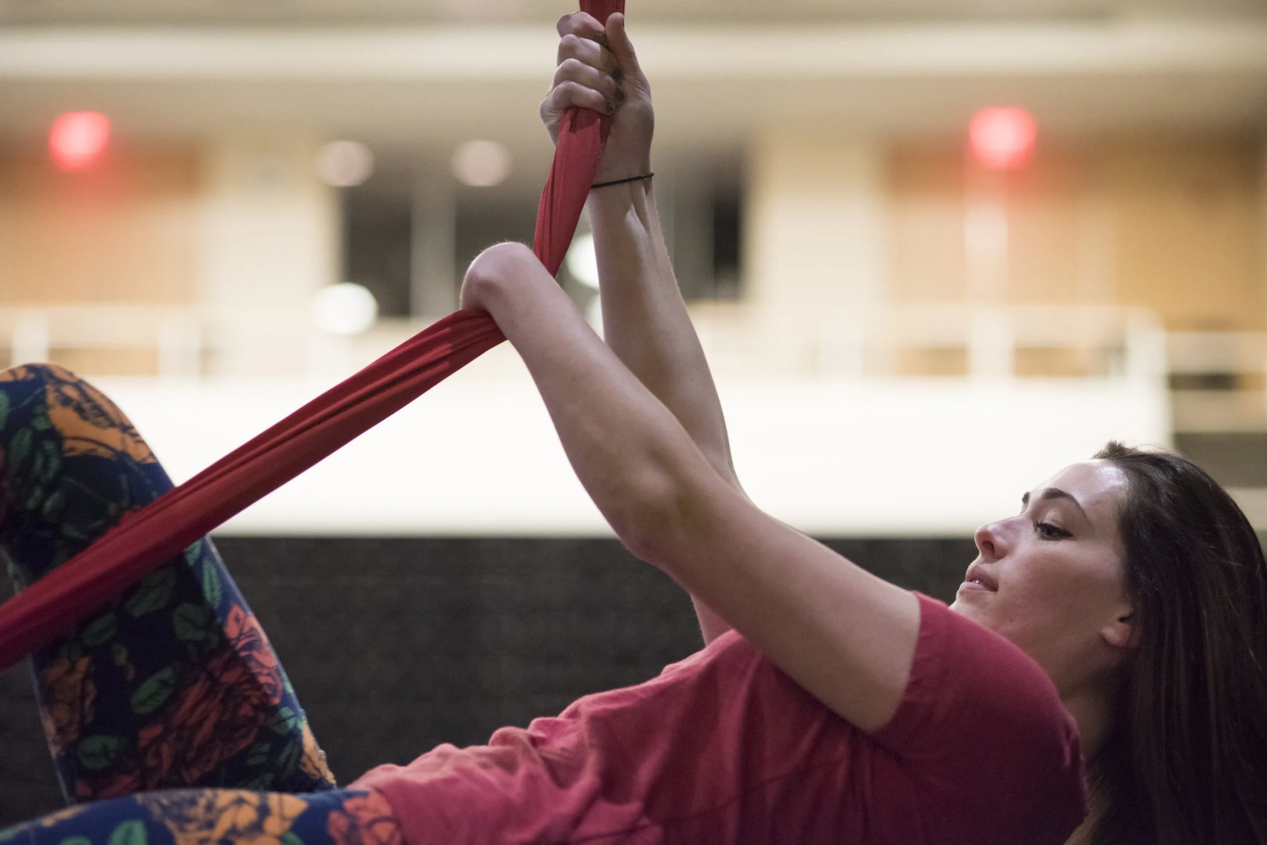  In order to perform certain aerial moves that typically require hand grip, Sarah Tuberty makes use of her left wrist in order to hold herself in a hanging position. To Tuberty, Symbrachydactyly isn't an obstacle as much as it is a challenge to be ov