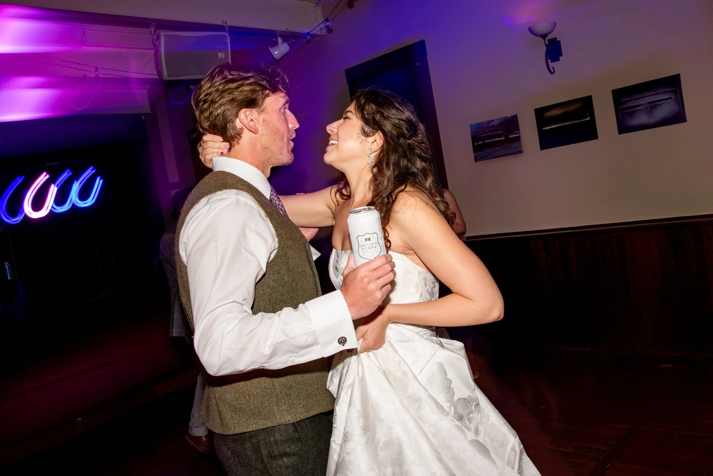 Sam_Meredith_Wedding_LexiPlinePhotography-465.jpg