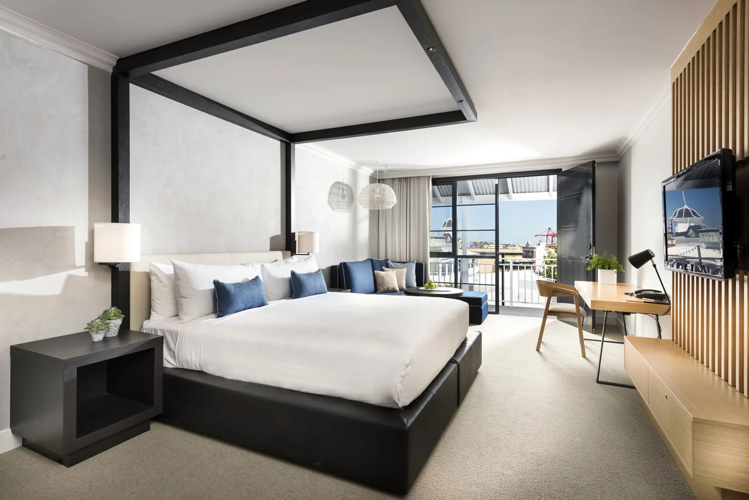 PG_TWH_RoomImage.jpg