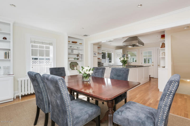 Dining/Kitchen areas