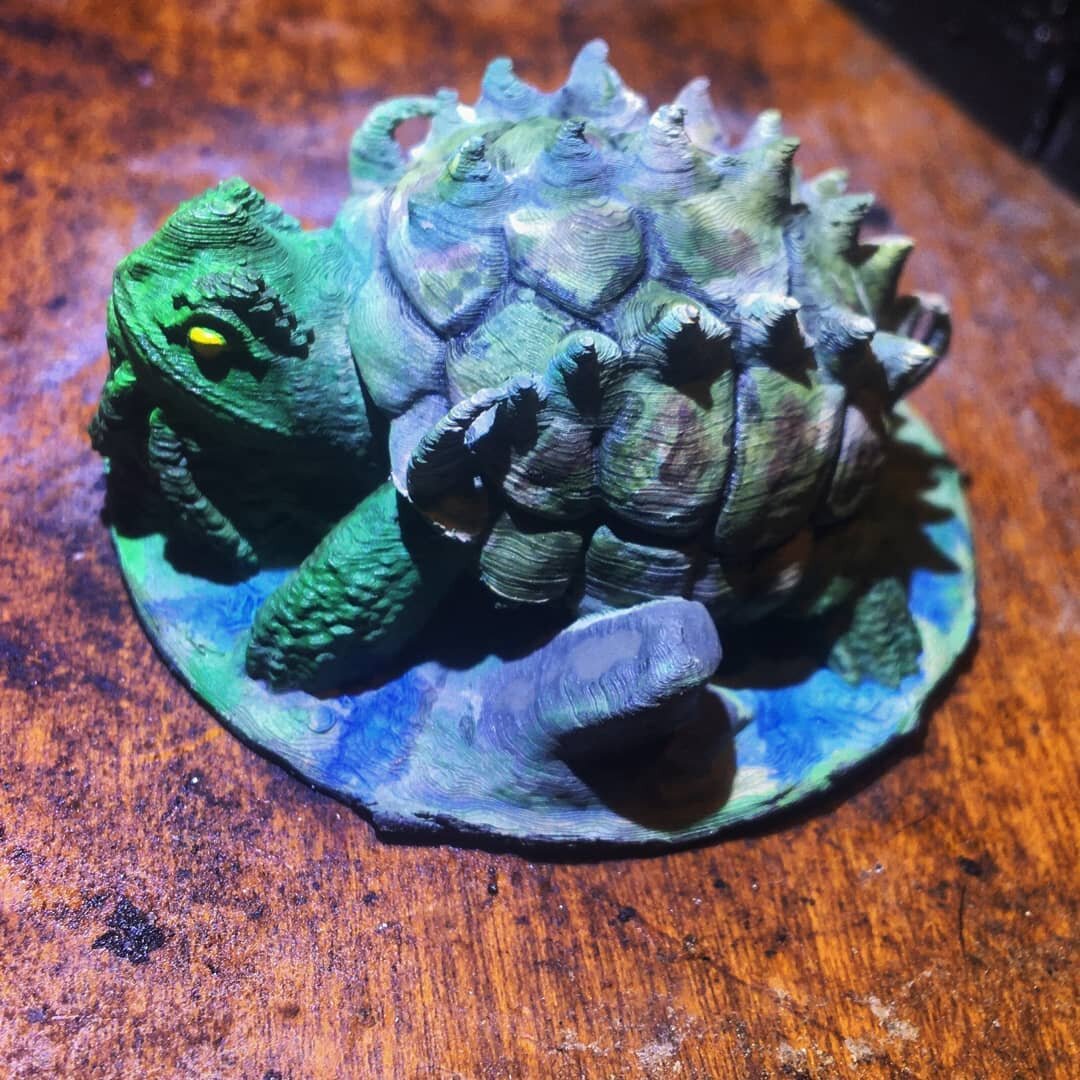 Free STL alert. Just published this week is Turu the turtle from Gods of Aach'yn! Printed and painted by squirrelsmasters one of our wonderful patrons! Link in profile to our minihoarder page! #aetherstudios #paintingwarhammer #painting3d #tabletopmi