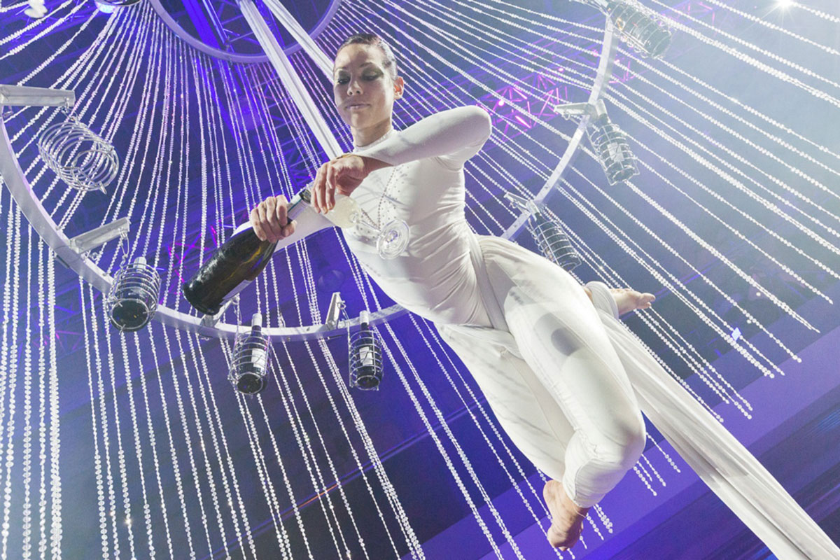 INCON-Wallpaper-AIM-Vienna-Dance.jpg