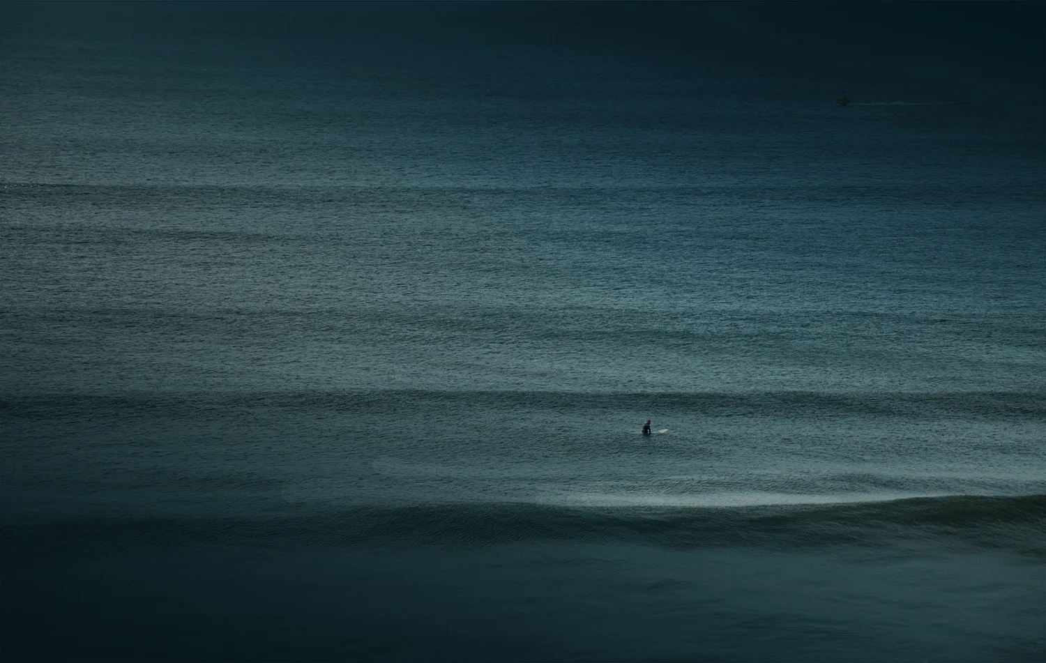 surfer3.jpg