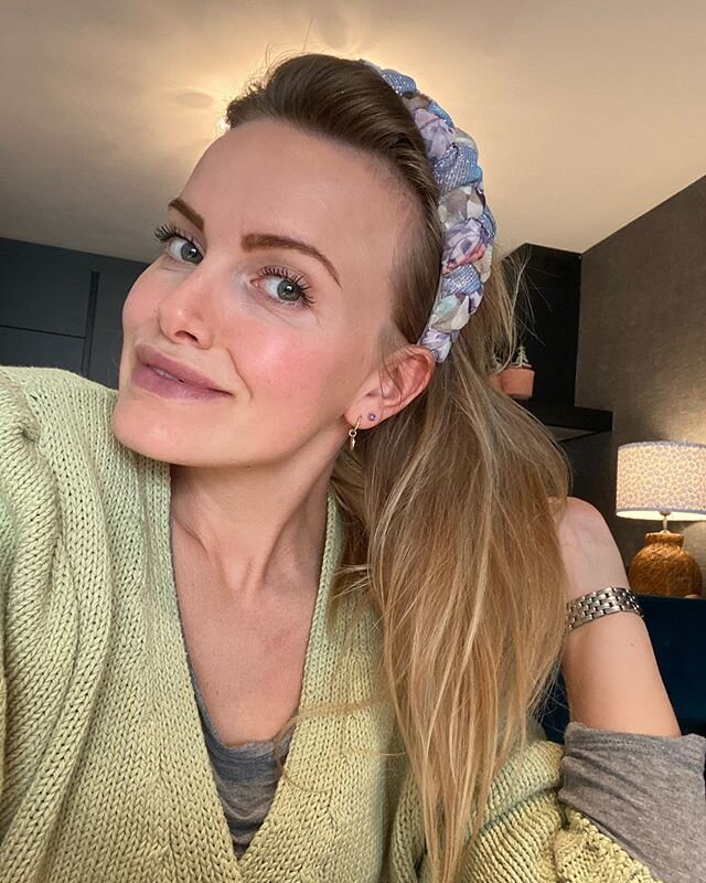 That feeling you want to reinvent yourself with a new hairdo but instead ask for same old same old