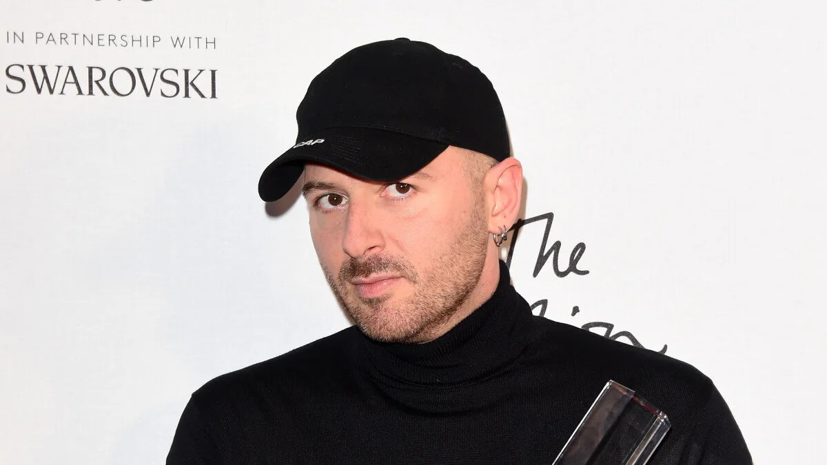 Postmodernism in Fashion