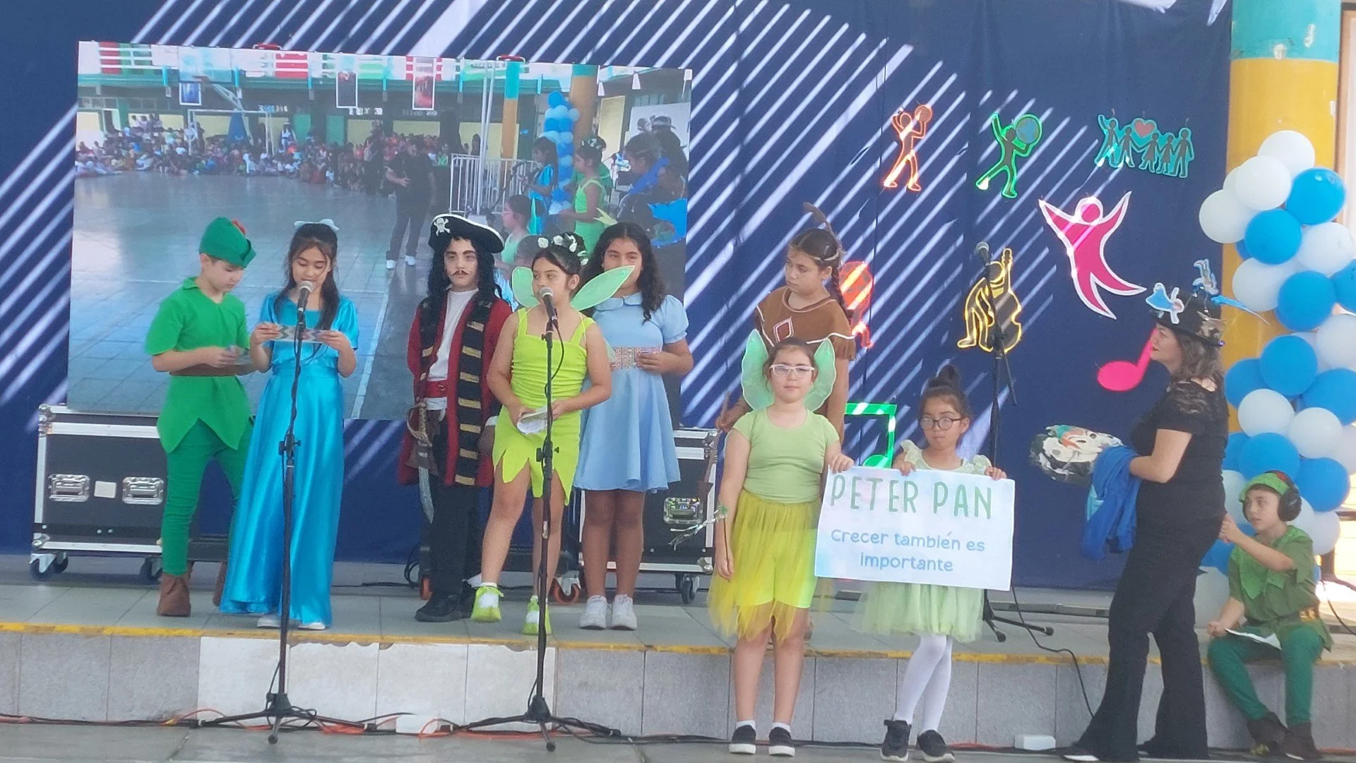 PETER PAN DOS.jpg