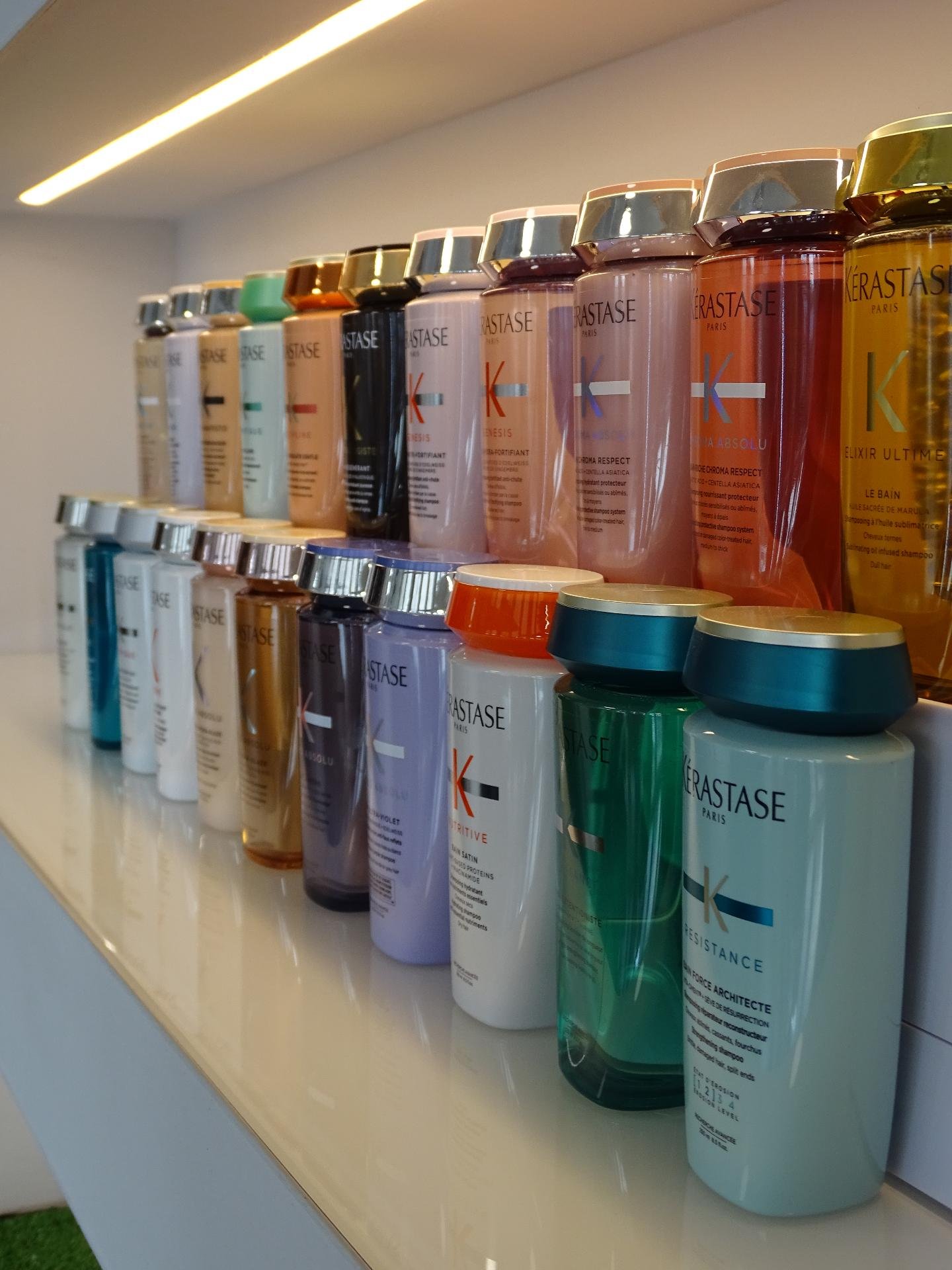  Kérastase Haarpflegeprodukte im Salon Haarscharf Fehmarn 