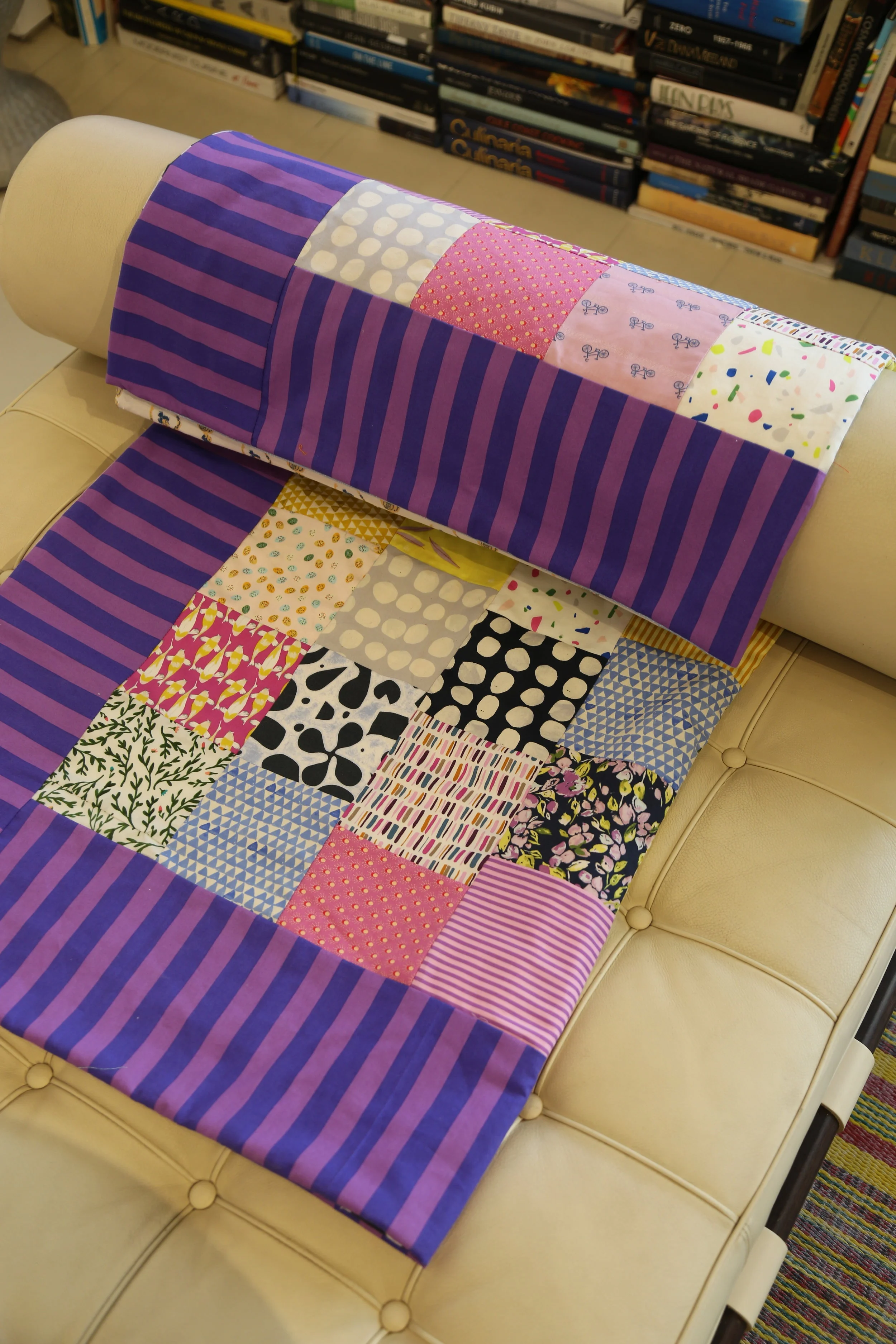 Throw_Colorful but Calm-01.JPG