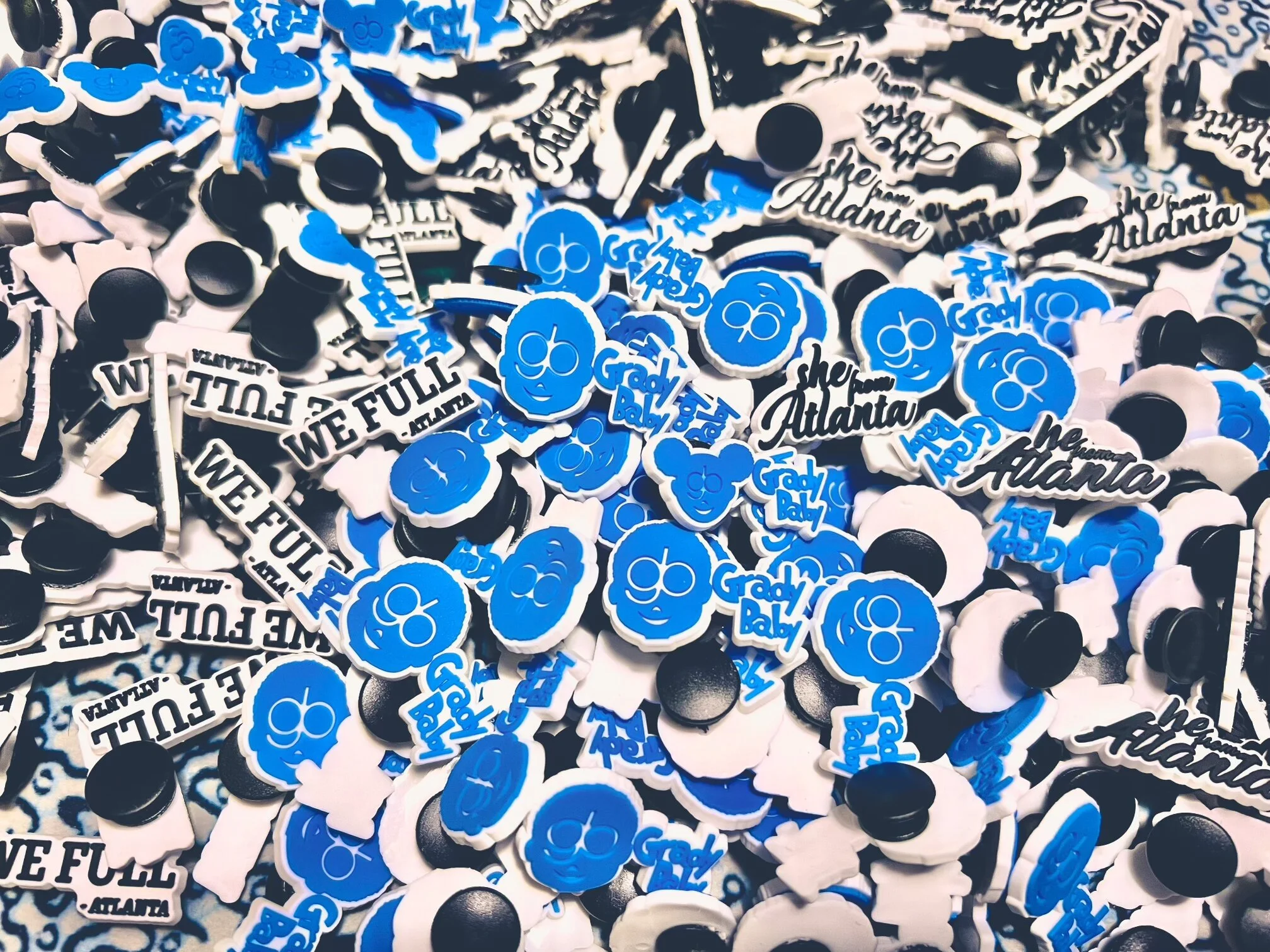 775C30BD-2D37-40F2-9474-0D4EB04C0C74