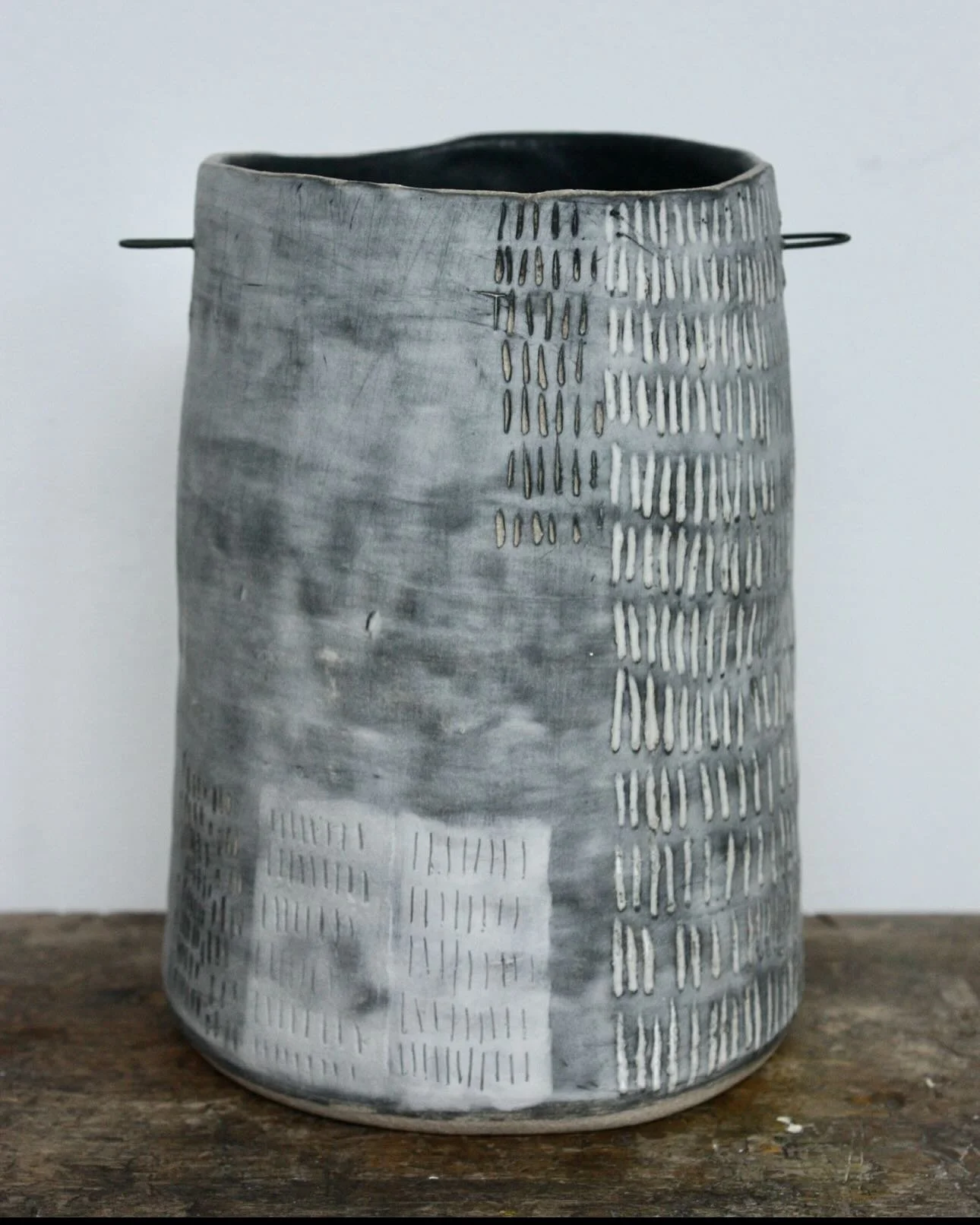 I am planning a very small show at Bolwick Hall with two Norfolk based ceramic artists- Tamlin Lundberg and Stephen Parry
@tamlinlundberg 
@stephenparryceramics 

Tamlin Lundberg's vessels in stoneware are to do with walking, natural materials and ma