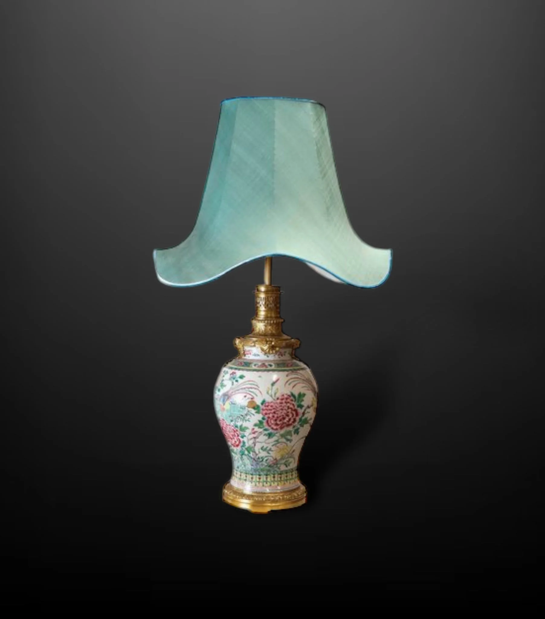 A 19th Century famille rose porcelain vase fitted as a lamp.JPG