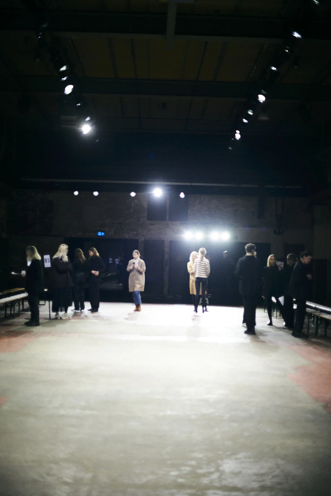 cut01_113.jpg