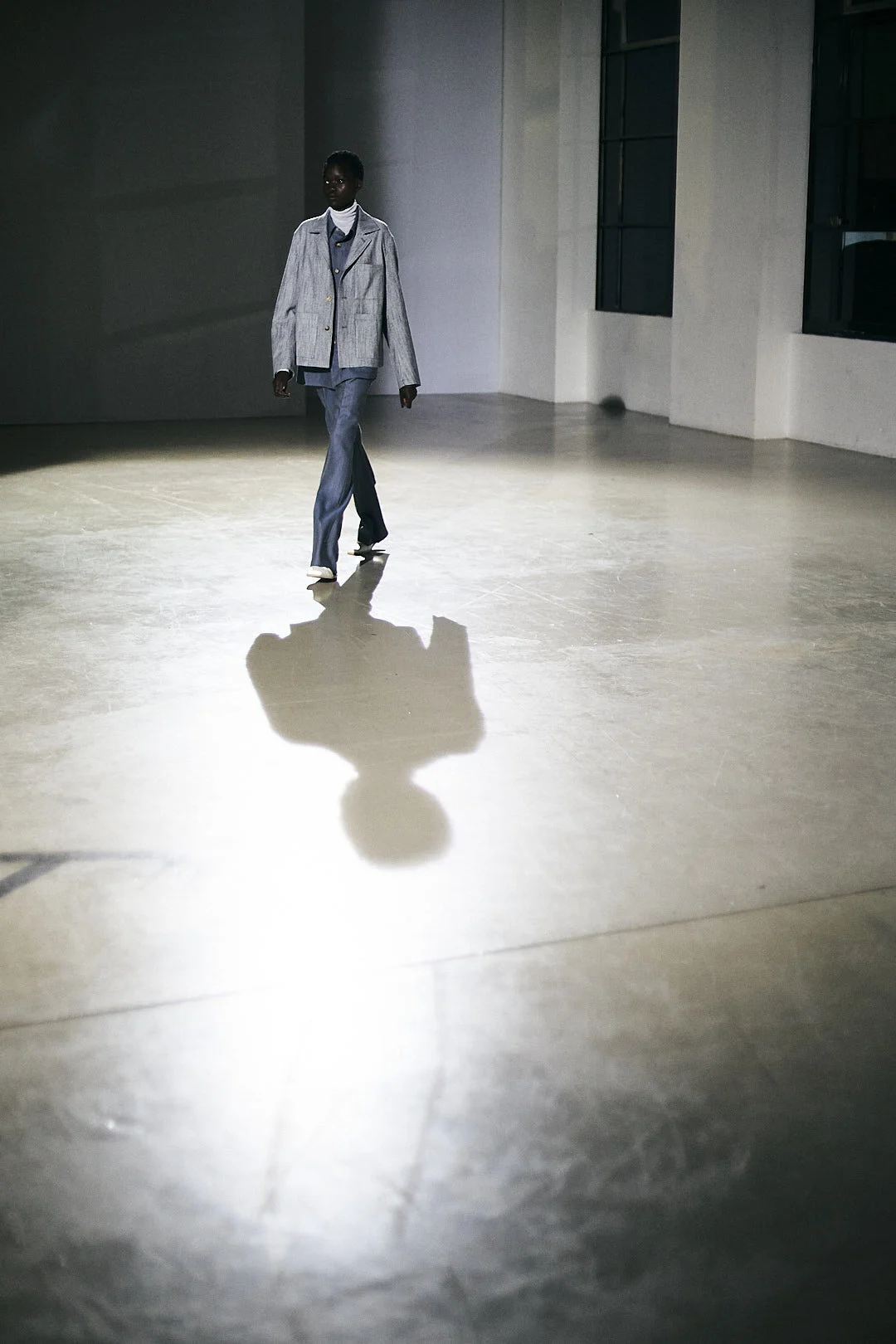 cut01_399.jpg