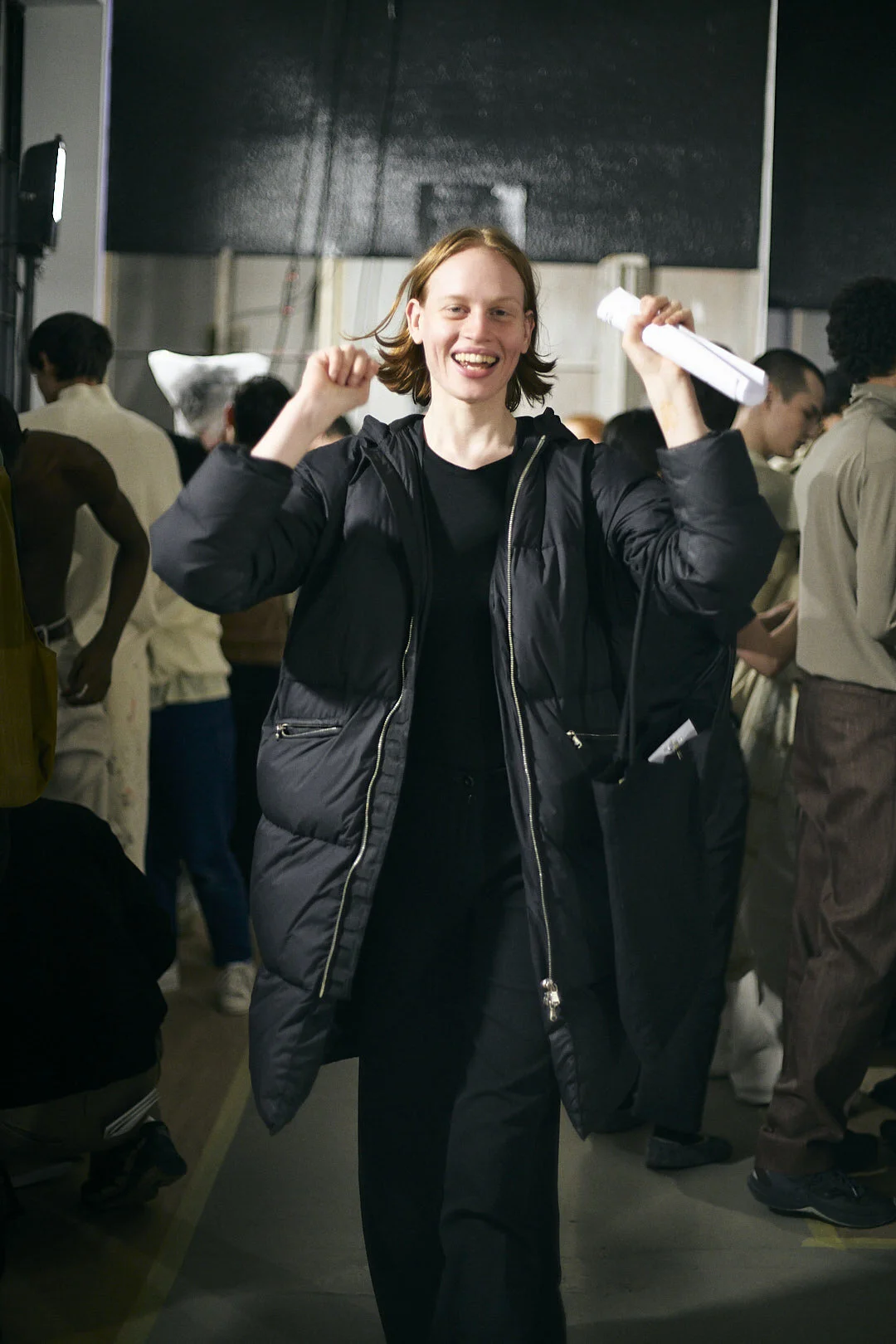 cut01_1423.jpg