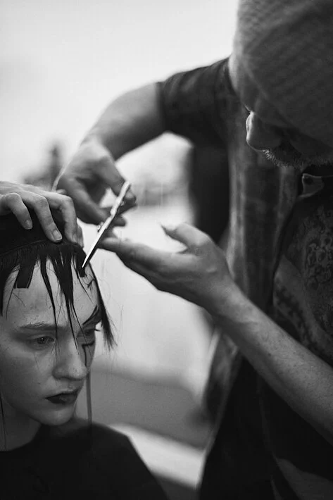 cut01_705.jpg