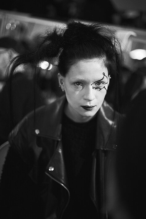 cut01_800.jpg