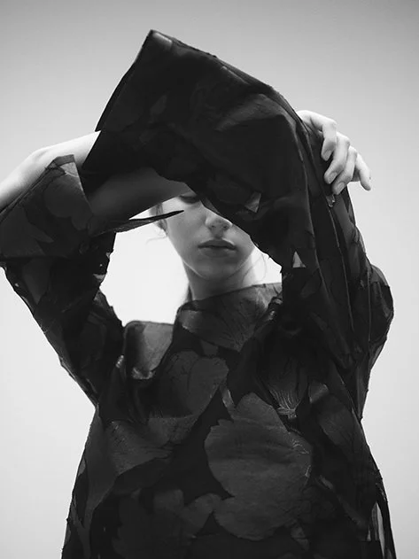 EBONY23ss_9.jpg