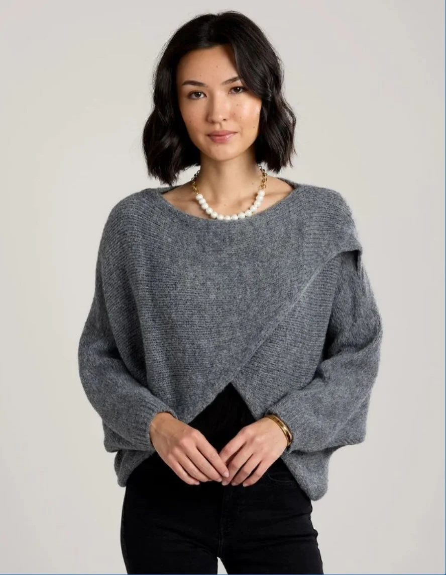 Cooler weather means it’s time to stock up on knits. Cobblestone’s one-size, made in Italy knit silhouettes are the answer!
Visit Tango Showroom during the Atlanta Apparel Market this week.
Cobblestone is offering a free silhouette with