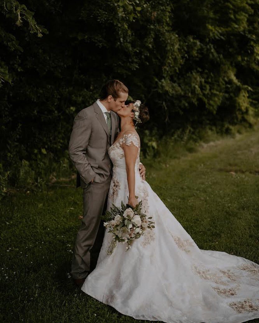 we got our wedding gallery back from @brittanycarress and we are so overwhelmed and excited! Incredible portraits but the attention to detail in capturing our families and friends candidly, capturing the joy of the day and the spontaneous bursts of e