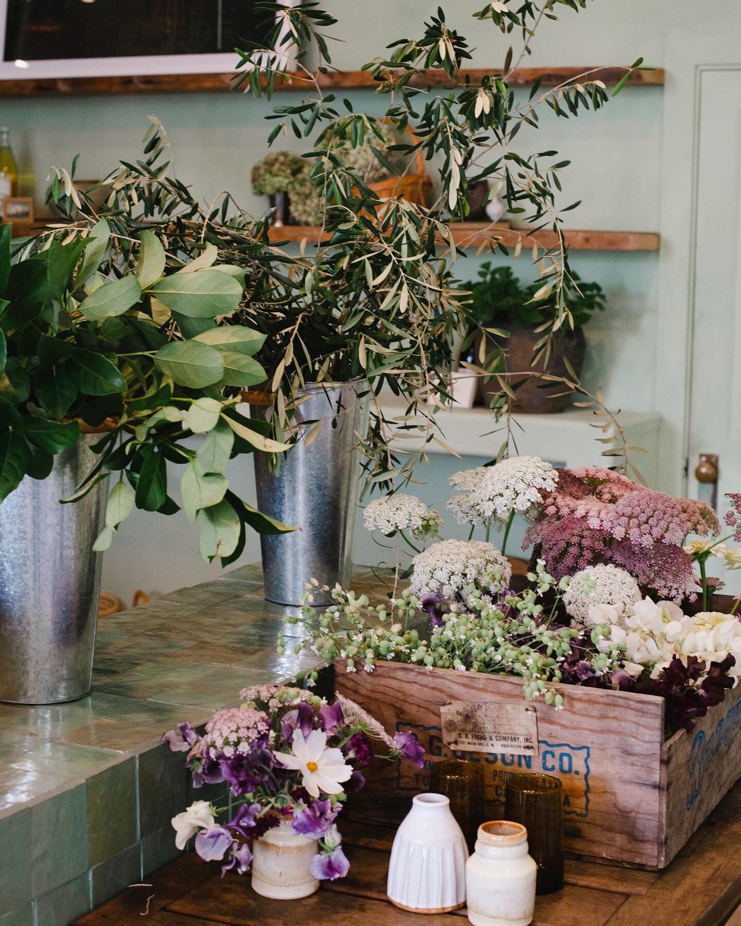 Absolutely blown away by the local flowers that are in-store this weekend for Mother&rsquo;s Day. Amanda of @thecircusducks brought all these GORGEOUS flowers from her home, along with some carrots and fresh duck eggs. Breanna of @storybookfarmhouse 