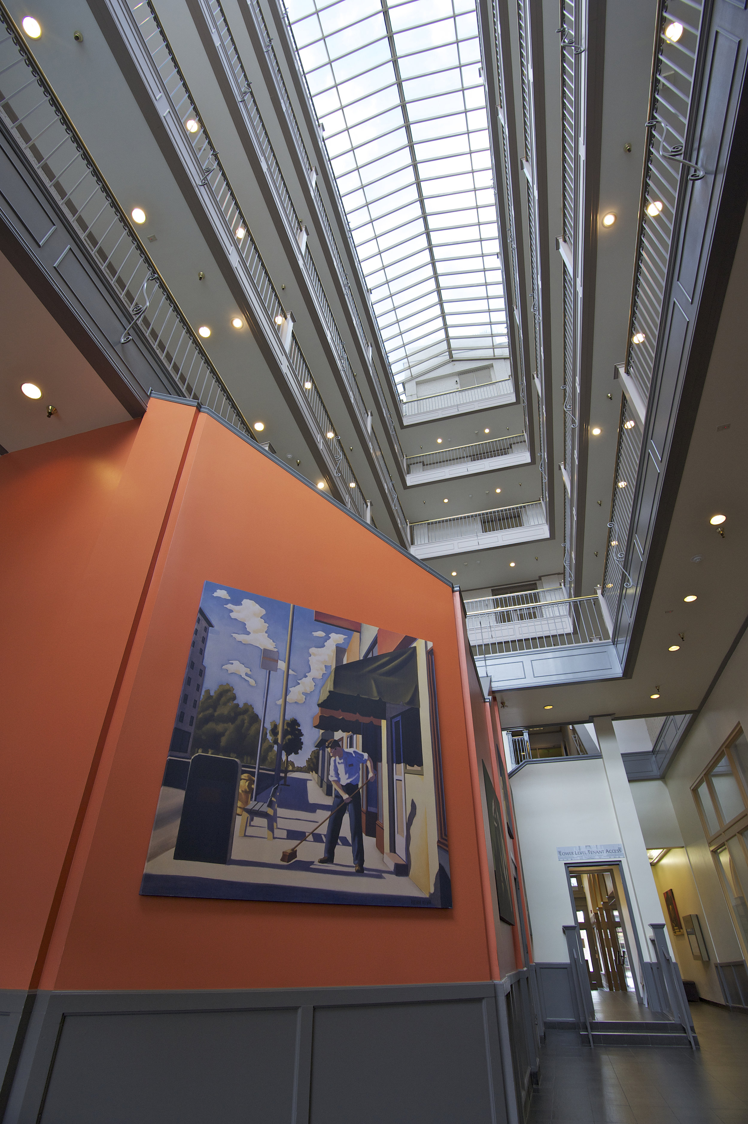ChamberBldg-022_6x9.jpg