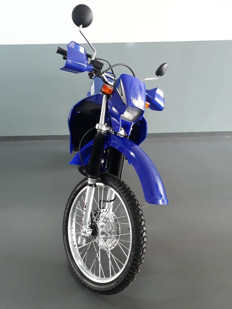 Yamaha DT 200 R - R$ 2.600,00, Moto para trilha; documentos…