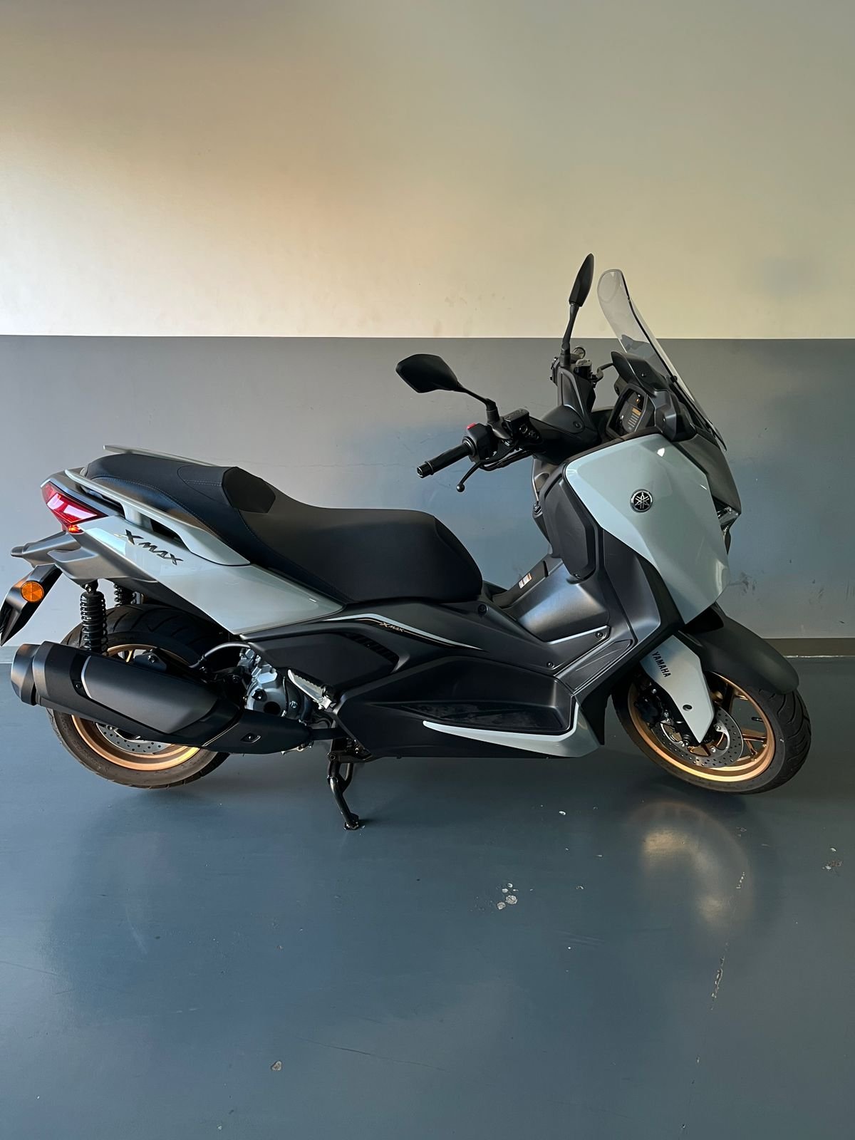 XMAX 300 Connected 2025/2026