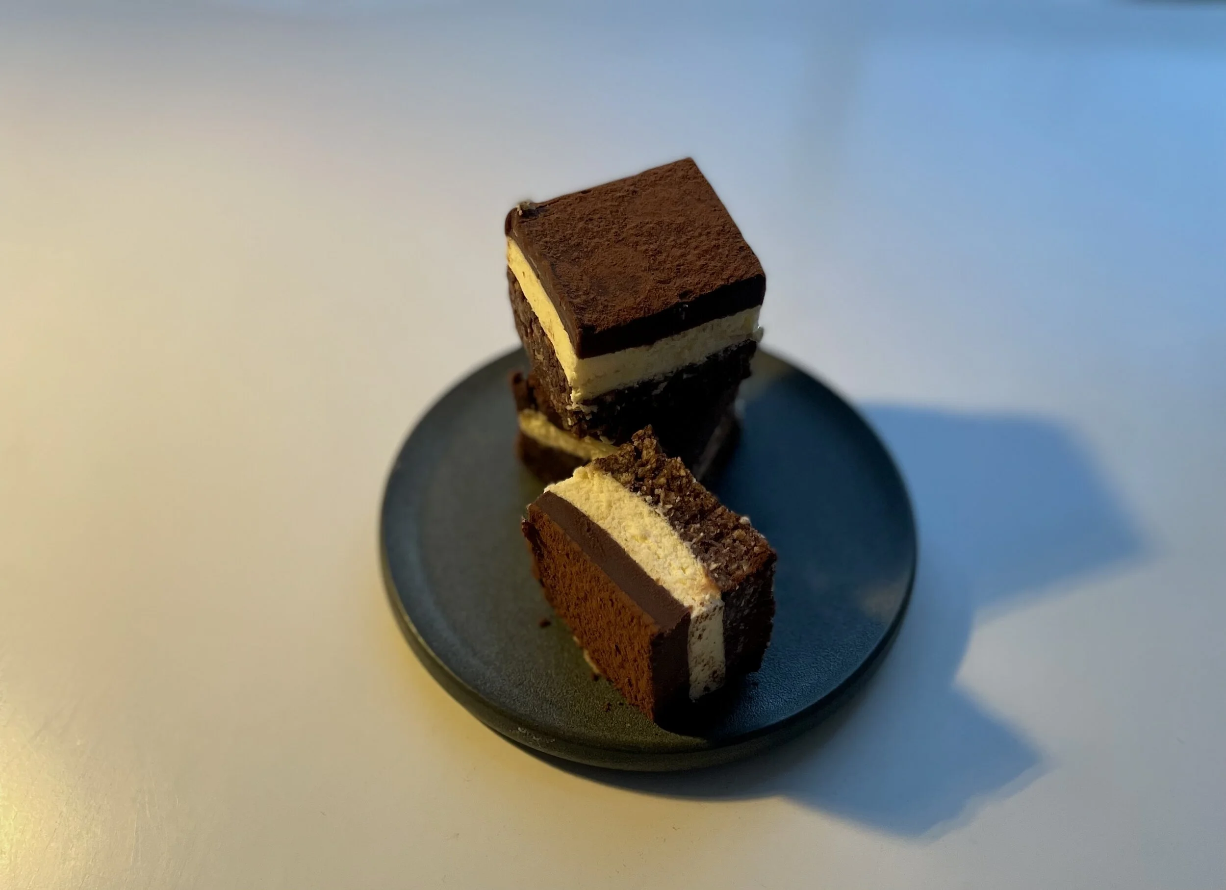 Nanaimo bar - petit fours (9 pieces)