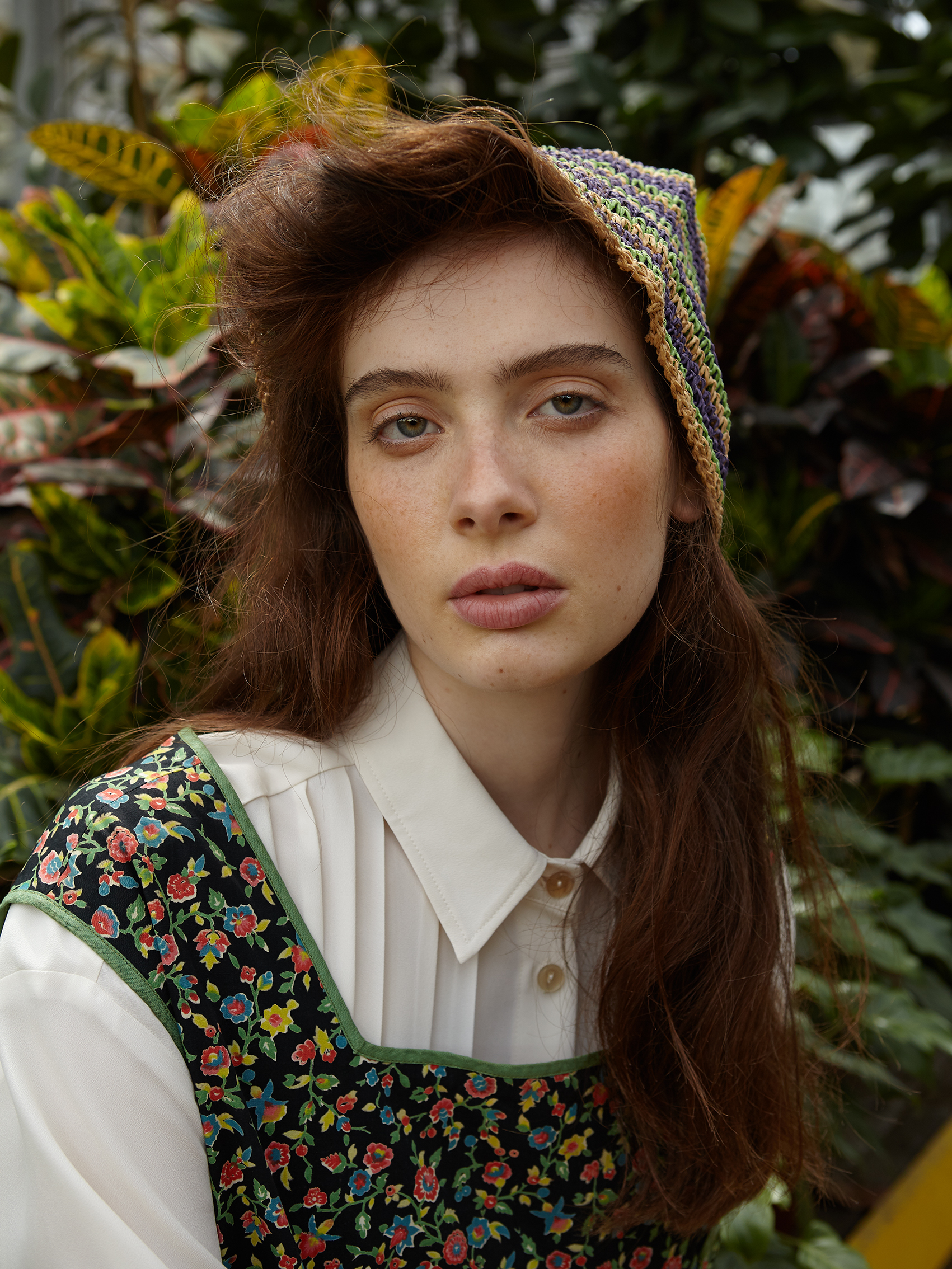 Hat CAPPLè. Shirt ALYSI. Dress VINTAGE