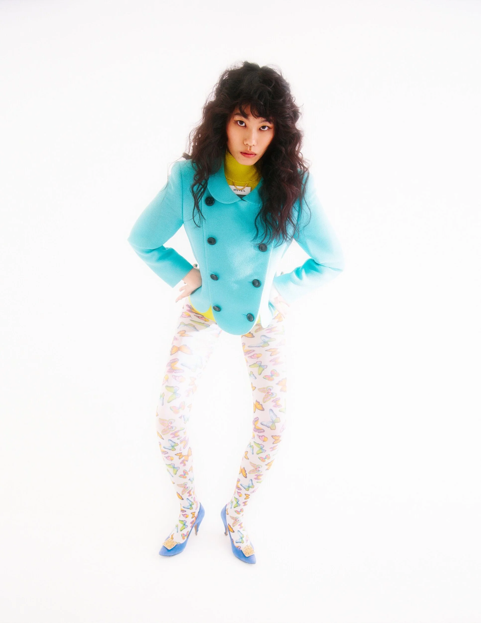 Jacket - PIERRE CARDIN Body suit - MUVEIL Tights - Calzedonia Shoes - Stylist own