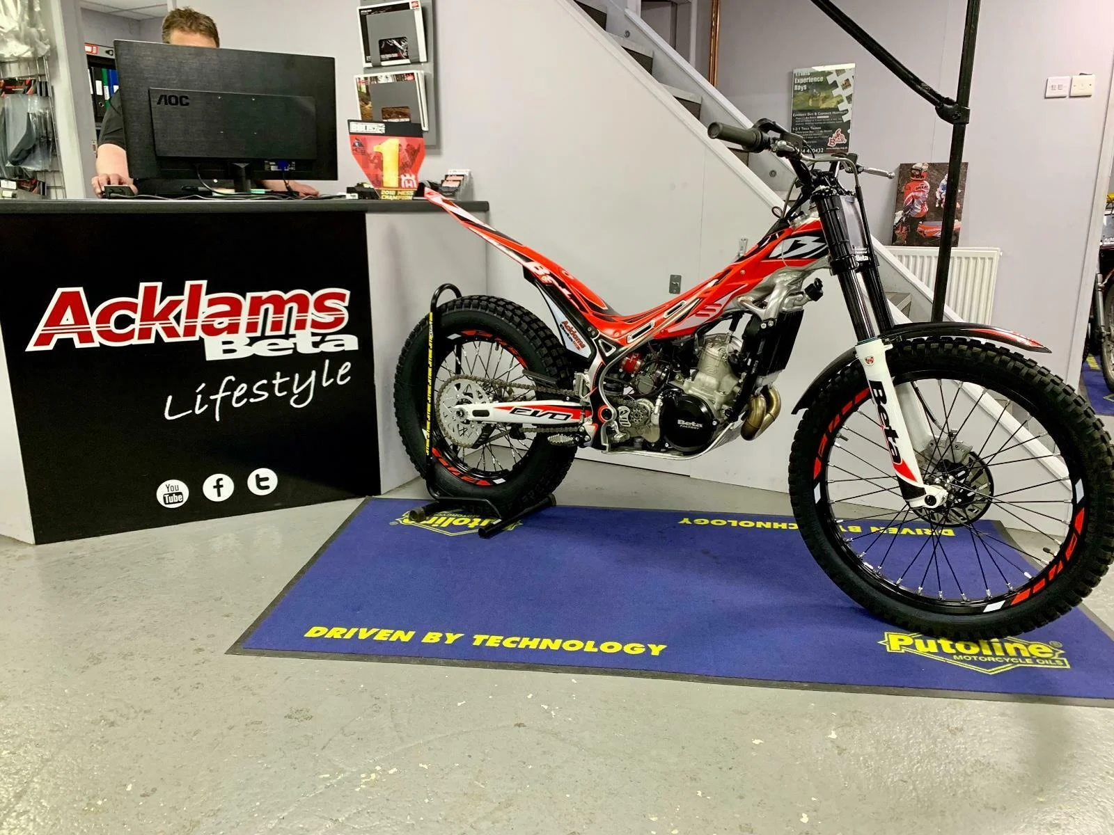 s-l1600 (10).jpg