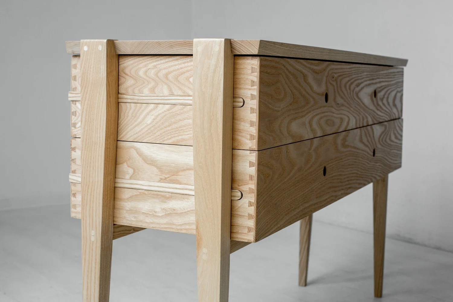 ash sideboard 2.jpg