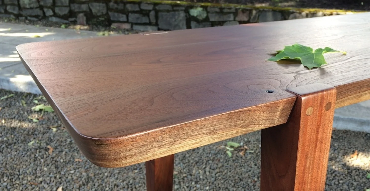 WALNUT CONSLOE cropped.jpg