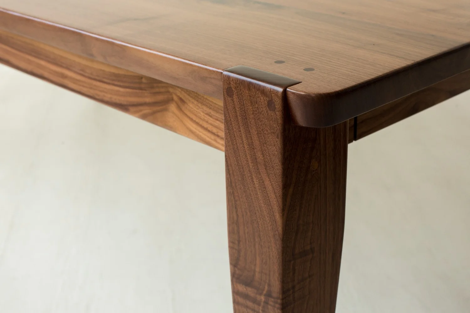 extension table eastern walnut2.jpg