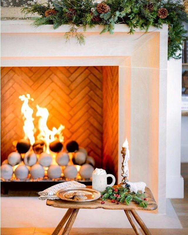 My favorite part about Christmas other than gifts as a child was setting out the cookies for Santa. These are gluten free! I hope he likes them 😂

#christmas #december #christmasdecor #christmaslights #porchdecor #tennesseechristmas #holiday #holida