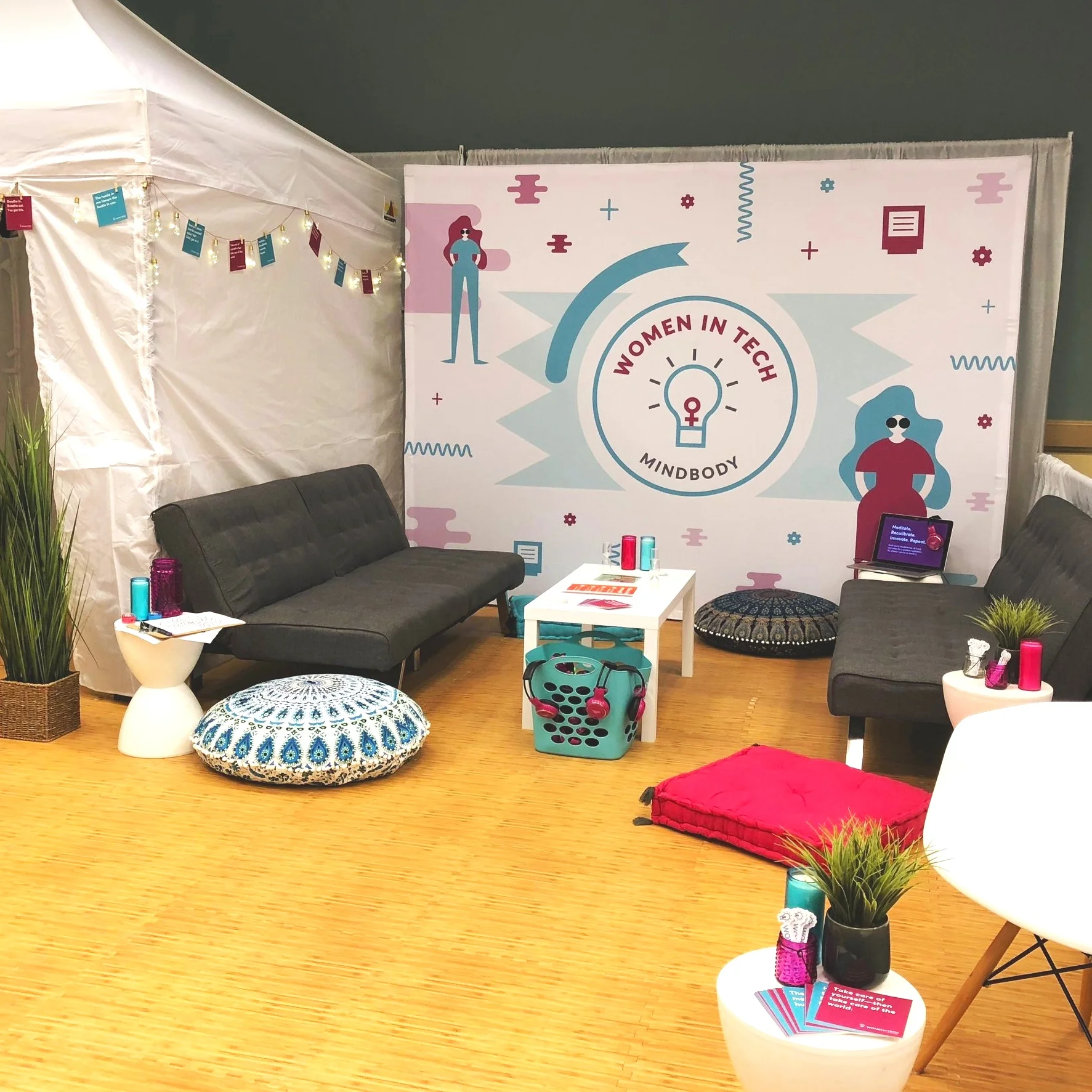 MB-WIT-booth.jpg