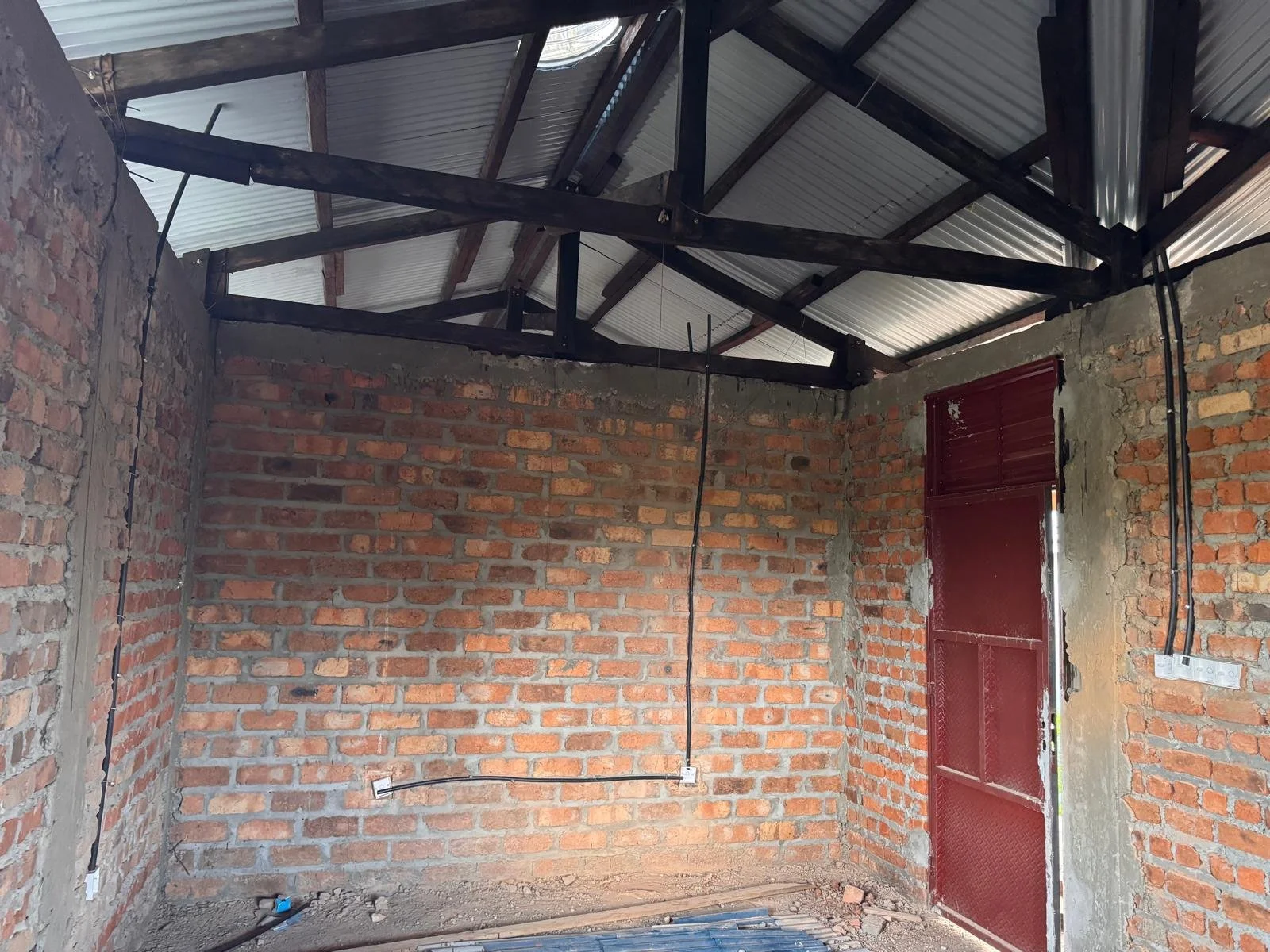 Ceiling frames in place and ready for electrical and plumbing install.