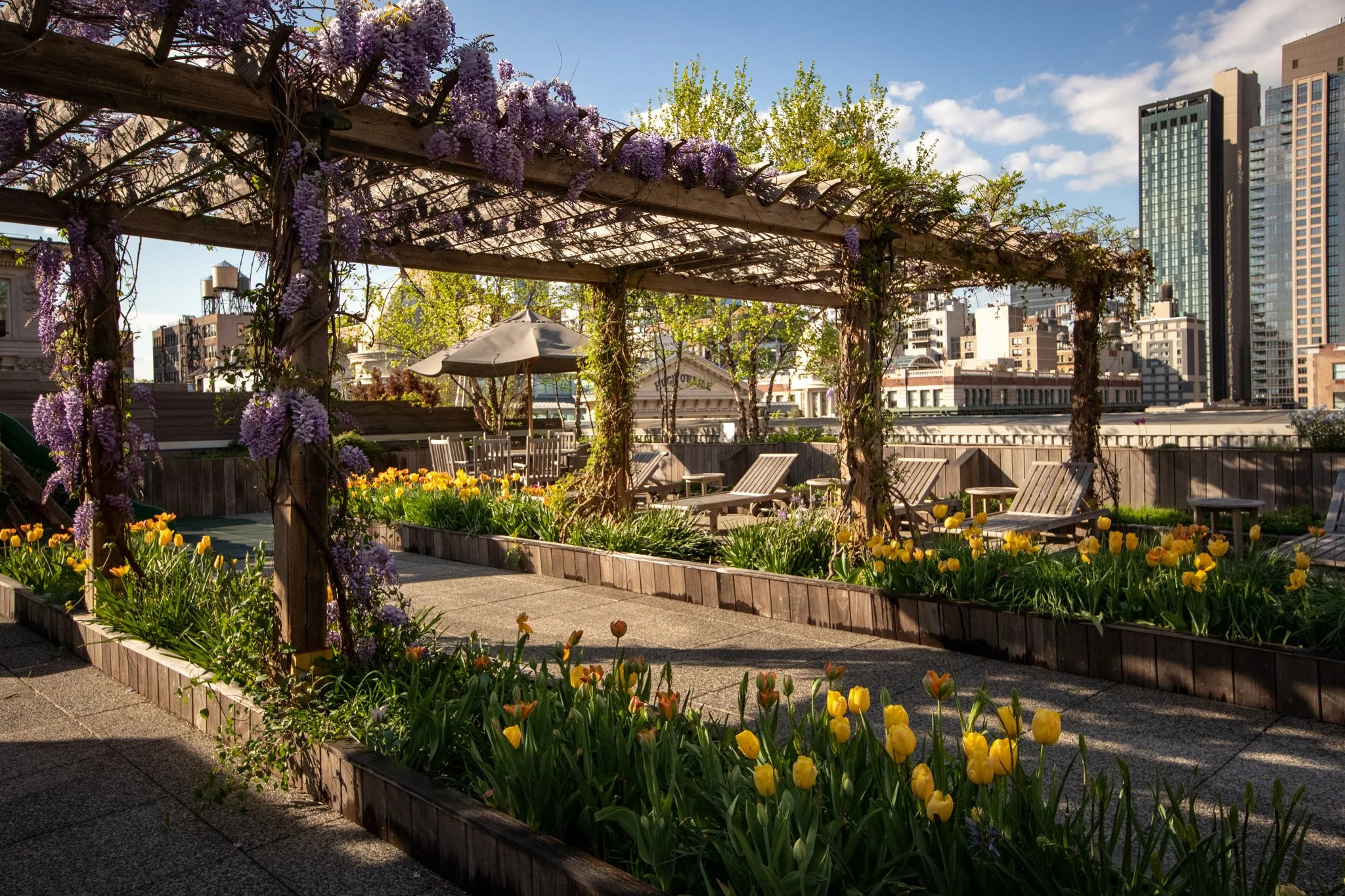 Rooftop_Flatiron_Tulip display_lounge (13).jpg