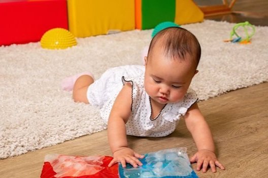 Fun-and-easy-Sensory-Play-activities-you-can-do-at-ded778a4-99a7-4e3e-8f59-b78533bafcd7.jpg