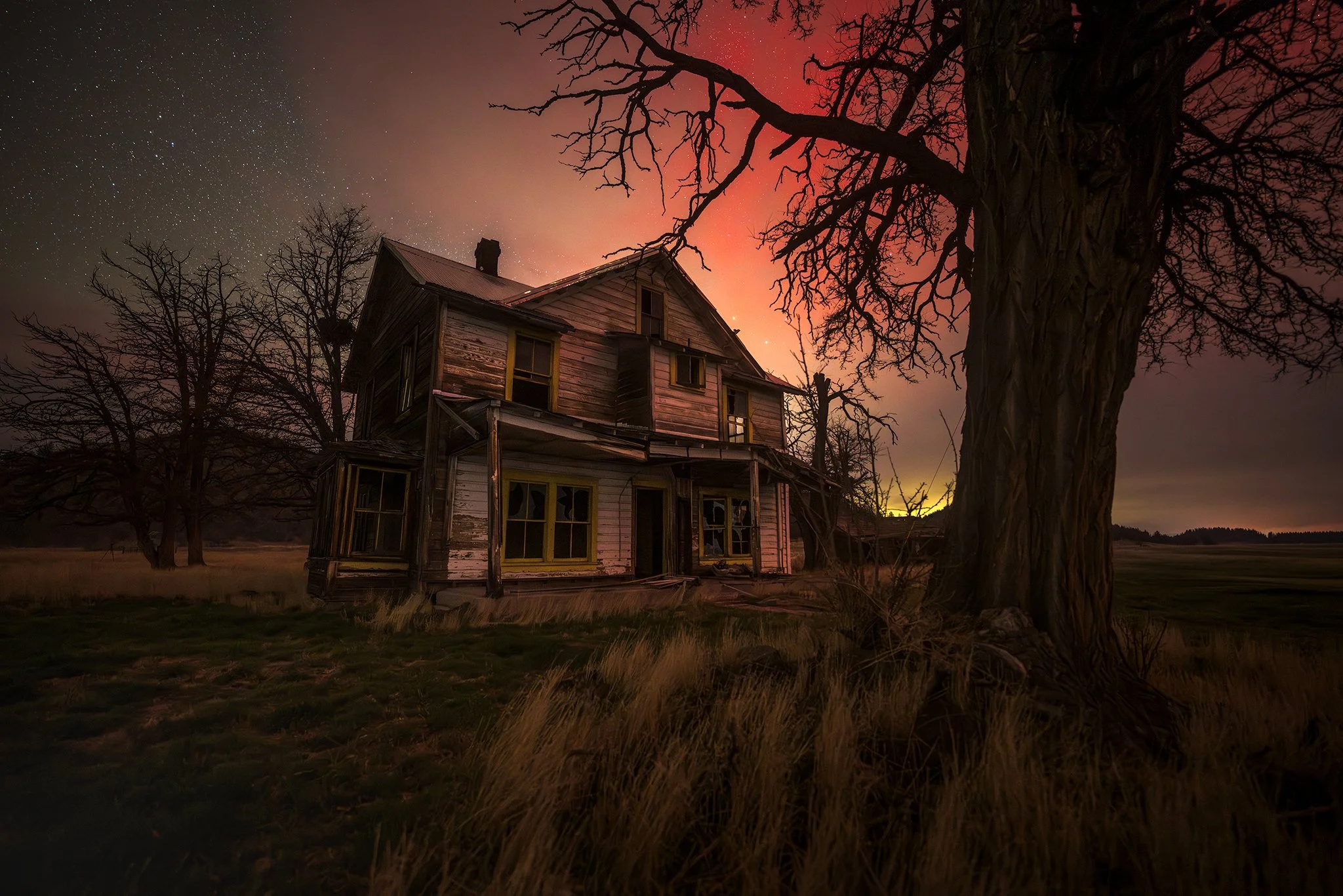 Old Farm House and Northern Lights - Shasta Valley - Siskiyou County, CA. November 2025 (Image II)