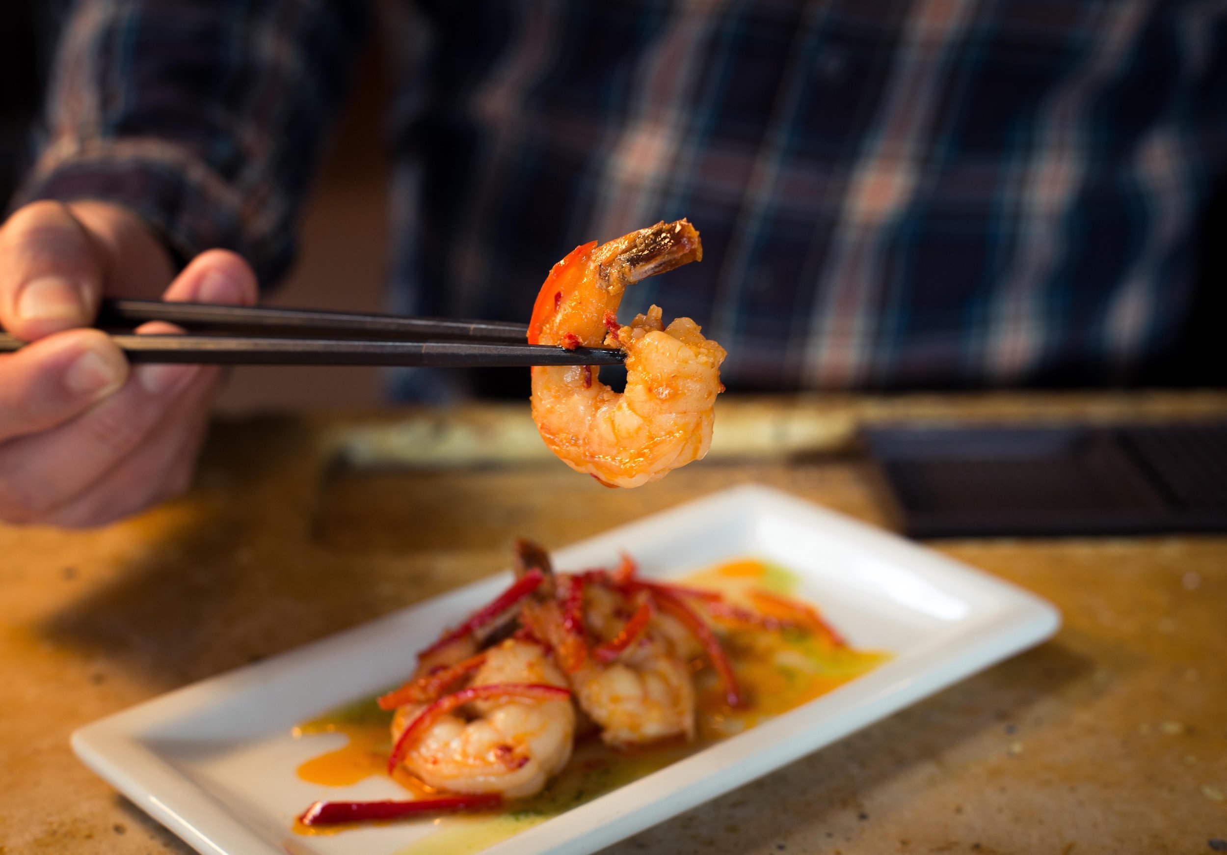 Hot Garlic Shrimp_Chopsticks.jpg