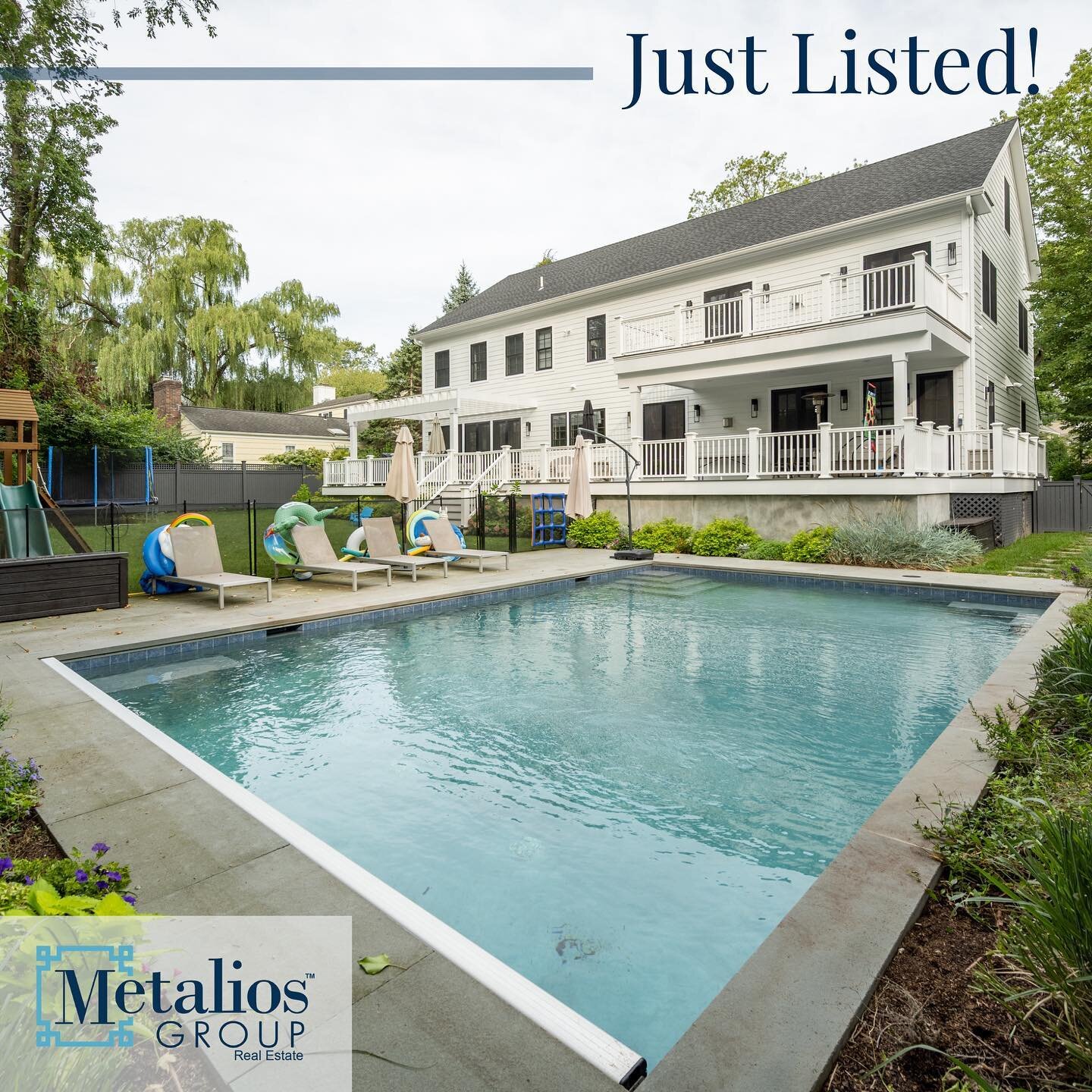 JUST LISTED! ✨ swipe to see this stunning new home for sale &mdash; 132 Lockwood Rd, in Riverside CT. 

This modern home is styled with a focus on symmetry ahead of its time - enter into a striking foyer with a glass rail staircase and white oak floo