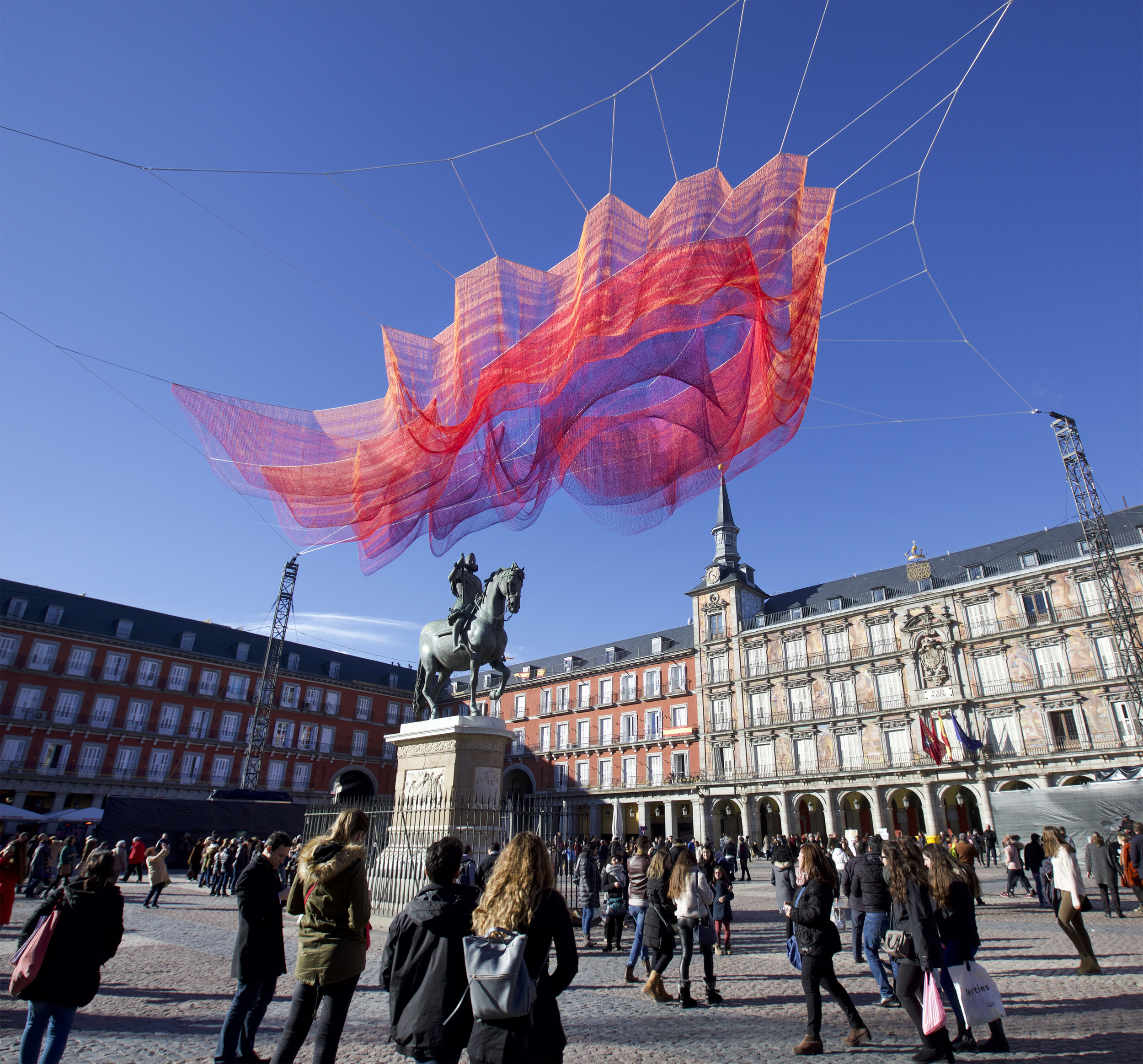 MAD_Echelman_PhotoJoaoFerrand_JFFQ038391.jpg