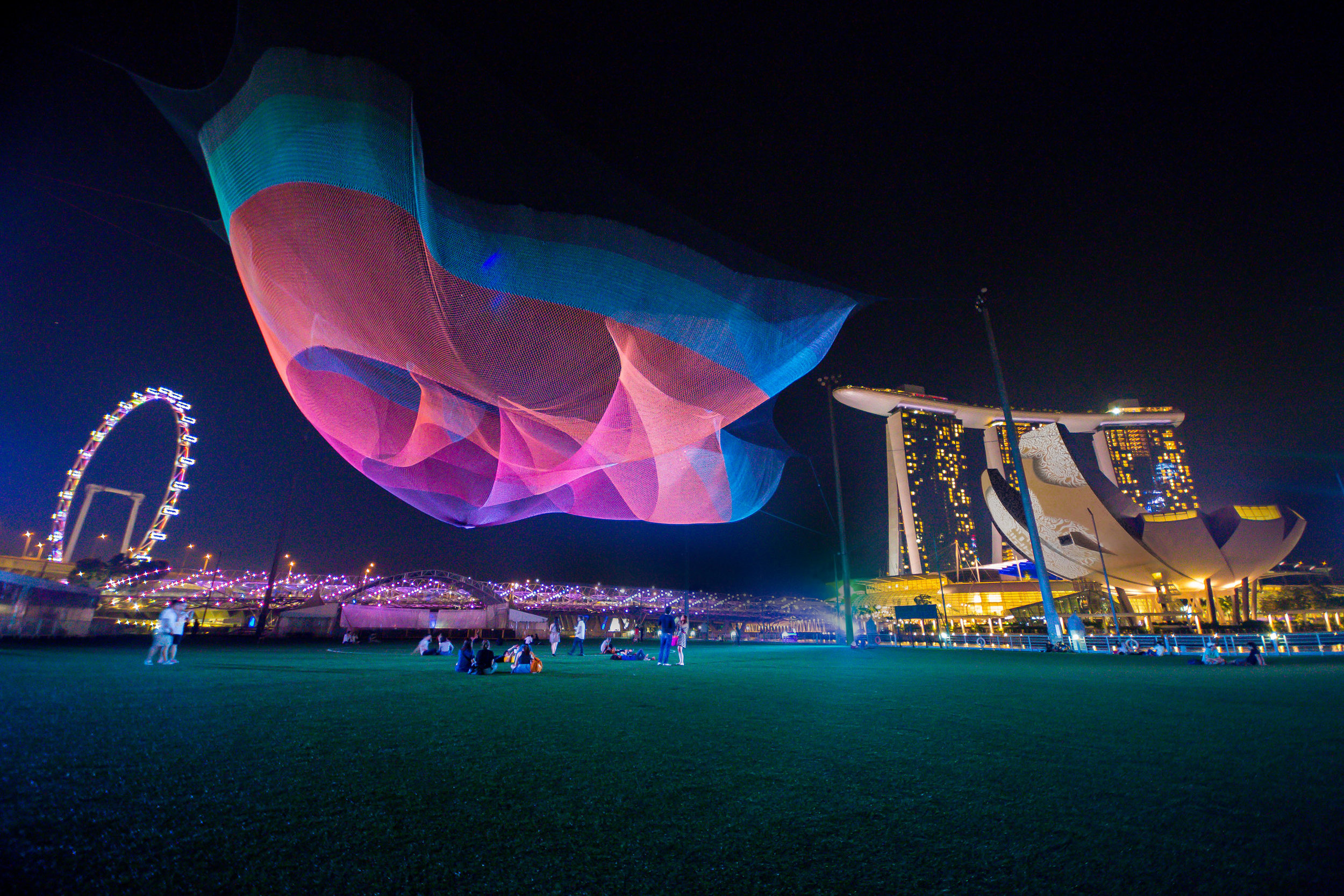 SIN_Echelman_PhotoURASingapore_8_edit.jpg