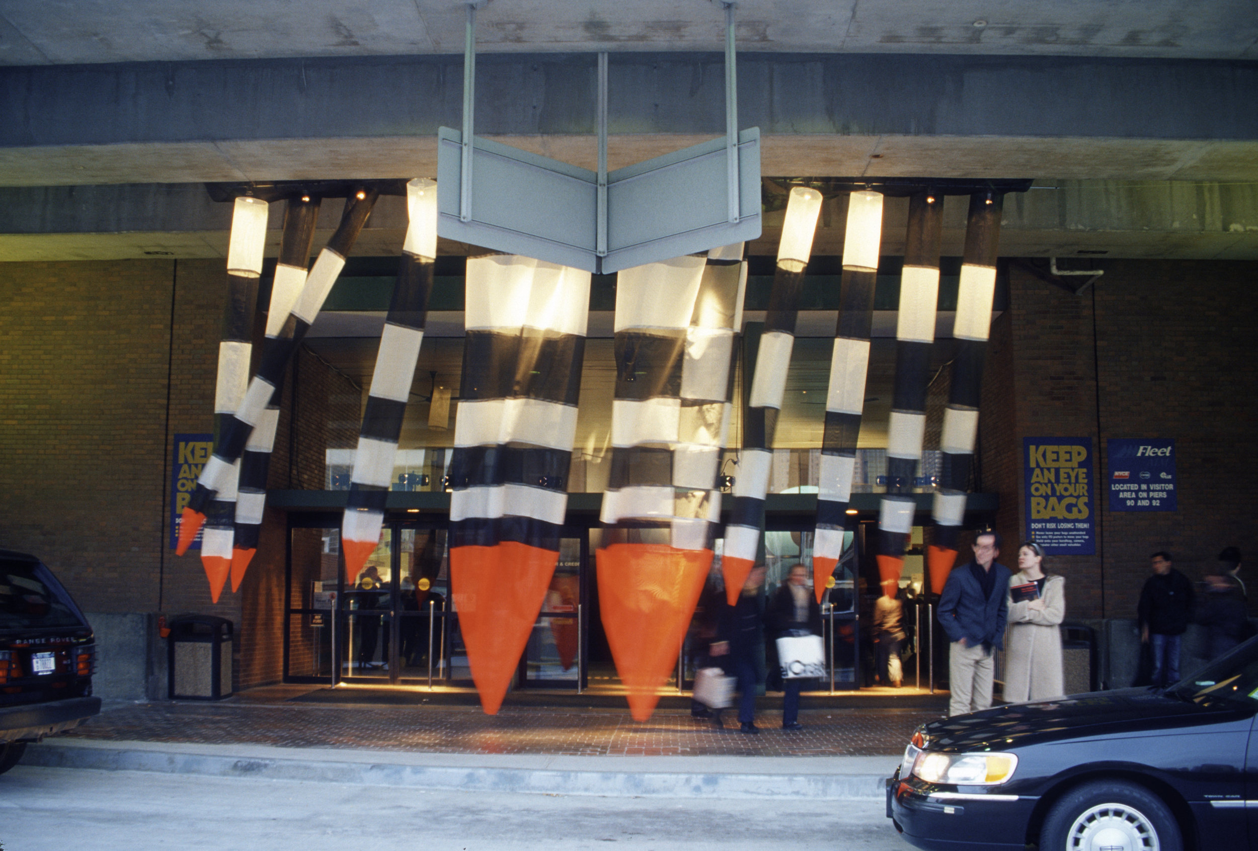 Roadside Shrine NYC_Echelman_PhotoStudioEchelman_0040.jpg