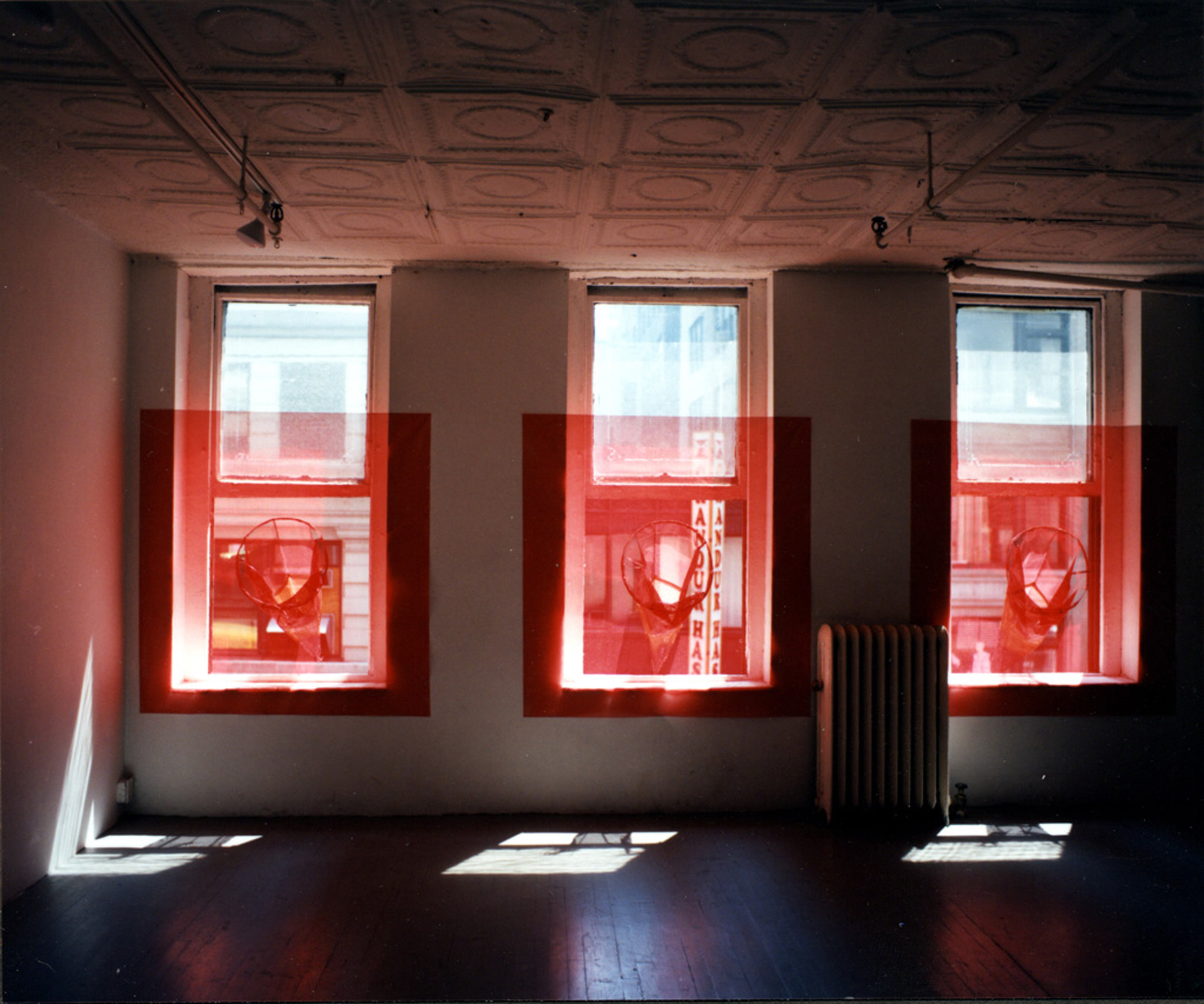 RED SPIKES ON 29TH STREET_Echelman_PhotoStudioEchelman_2.jpg