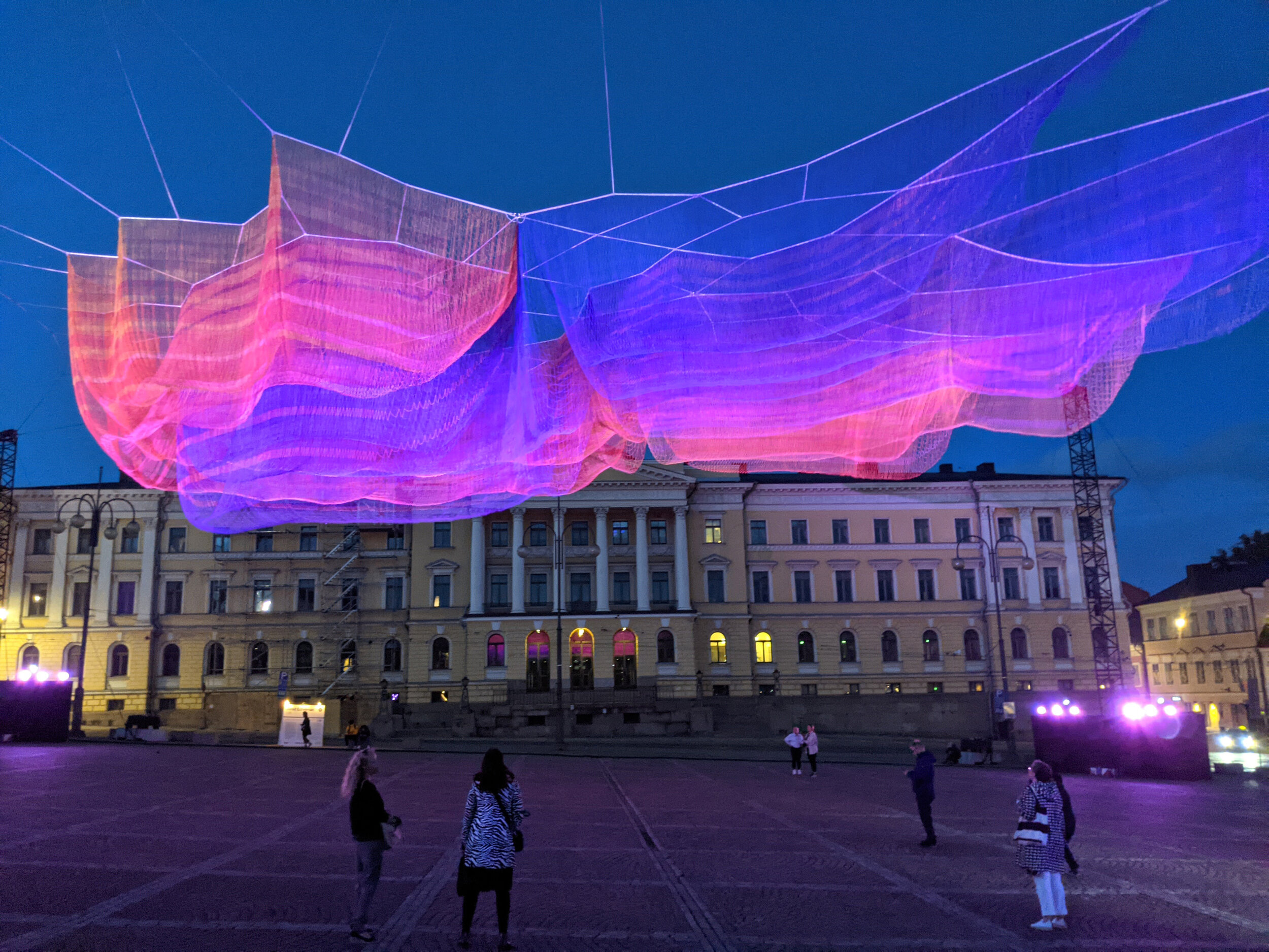 HEL_Echelman_PhotoJanetEchelman_190845844.jpg